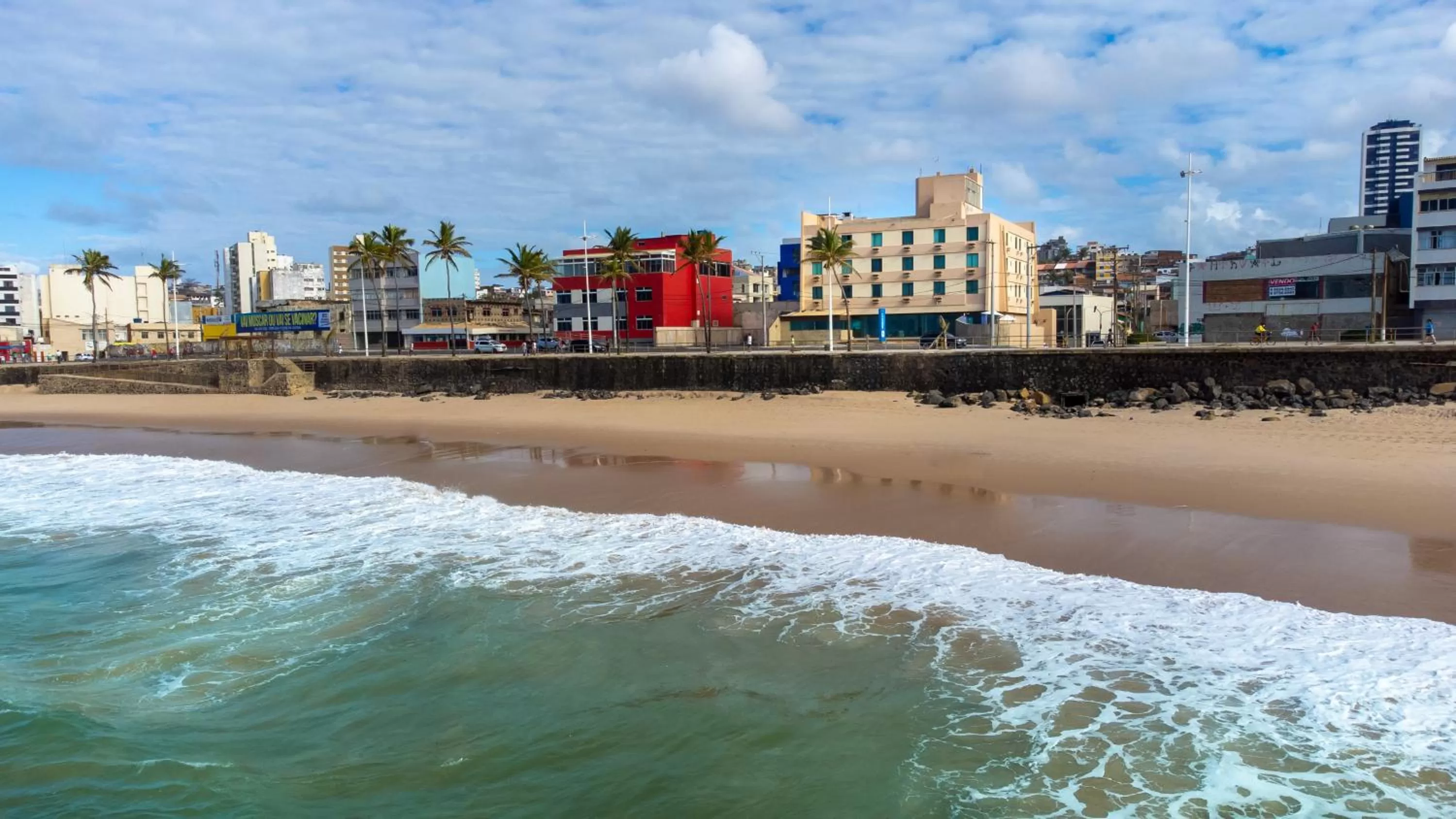 Beach in Hotel Dan Inn Express Salvador By Nacional Inn