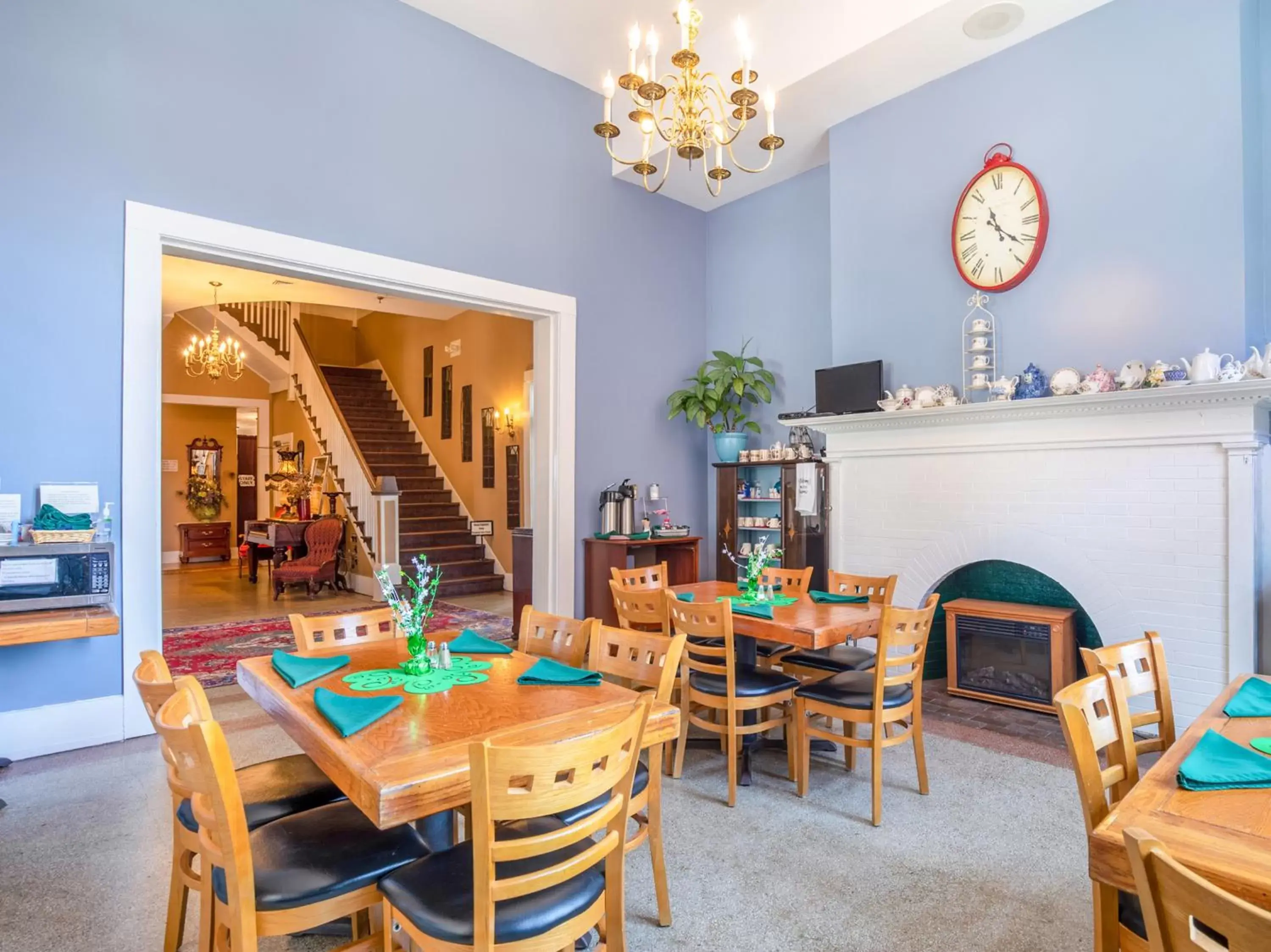 Dining area, Restaurant/Places to Eat in The Belmont Inn by OYO