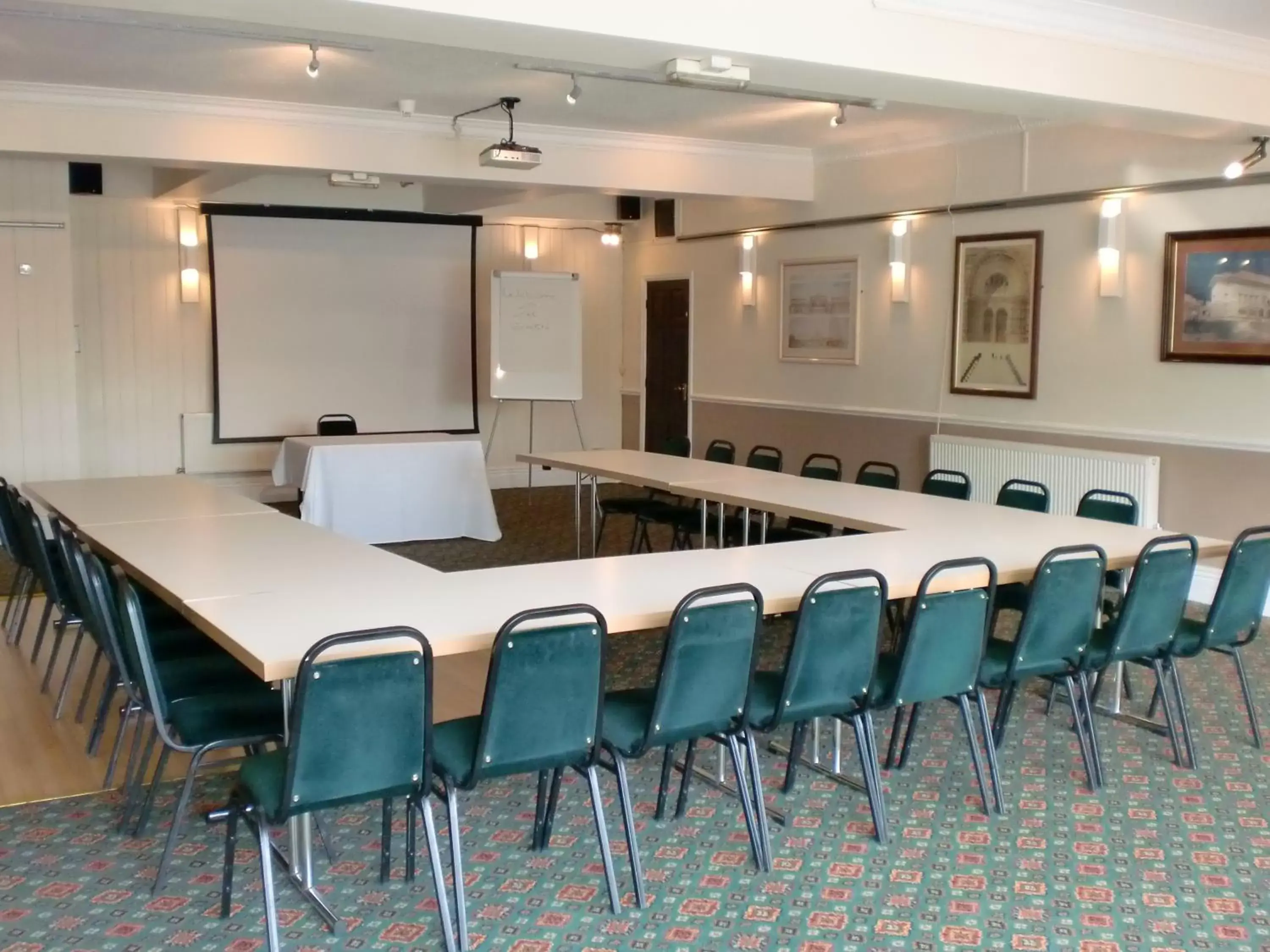 Business facilities in Raven Hotel by Greene King Inns