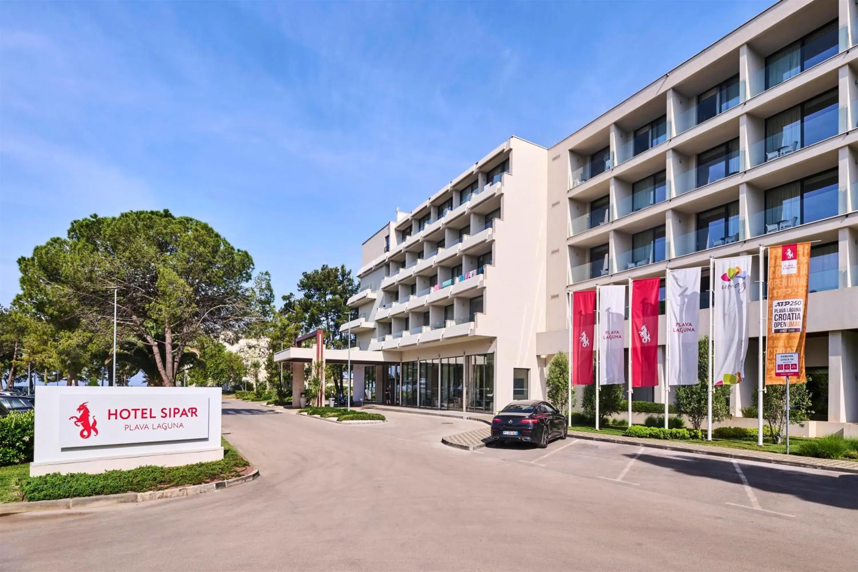 Property building in Hotel Sipar Plava Laguna Property building in Hotel Sipar Plava Laguna