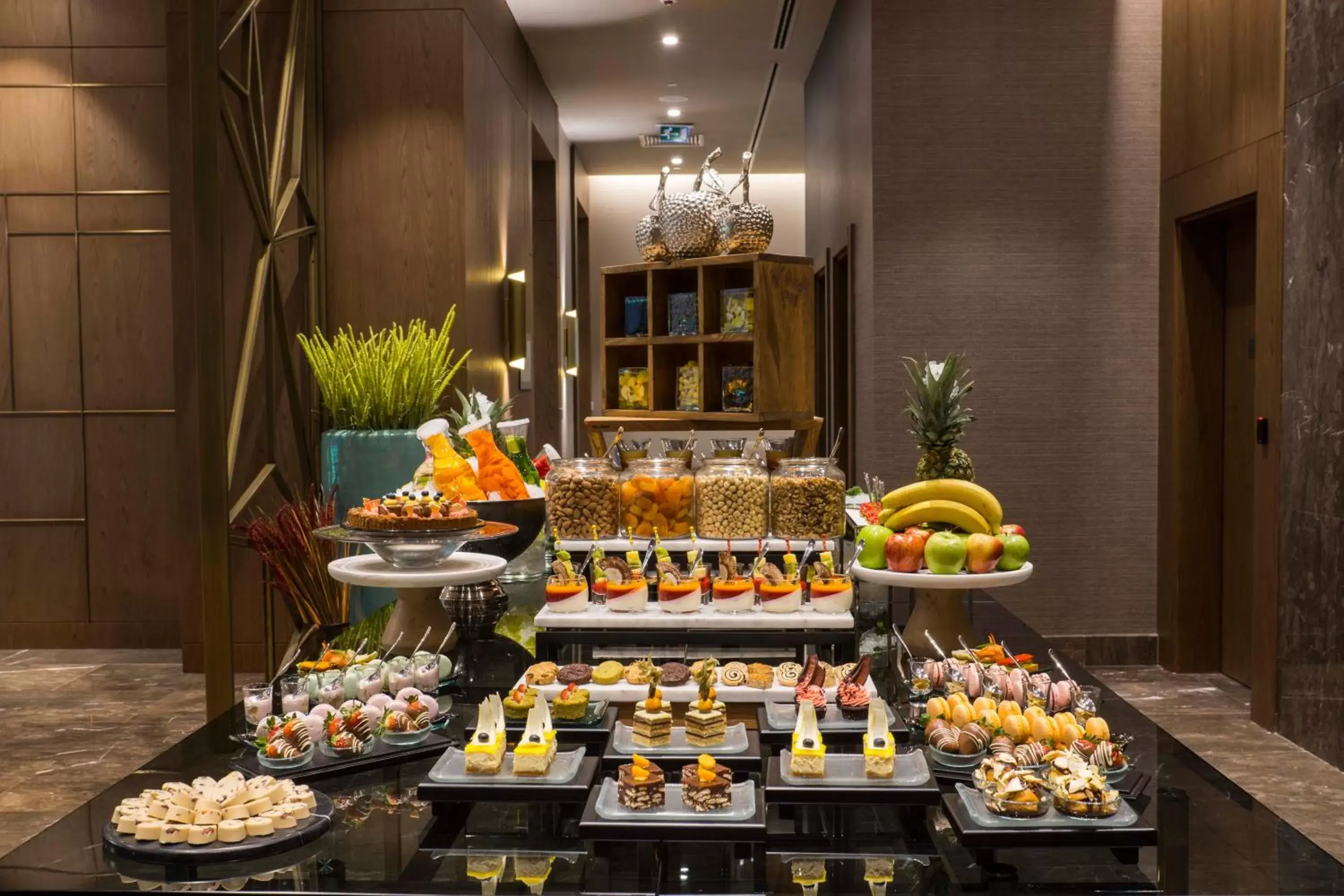 Food and drinks, Food in Radisson Collection Hotel, Vadistanbul