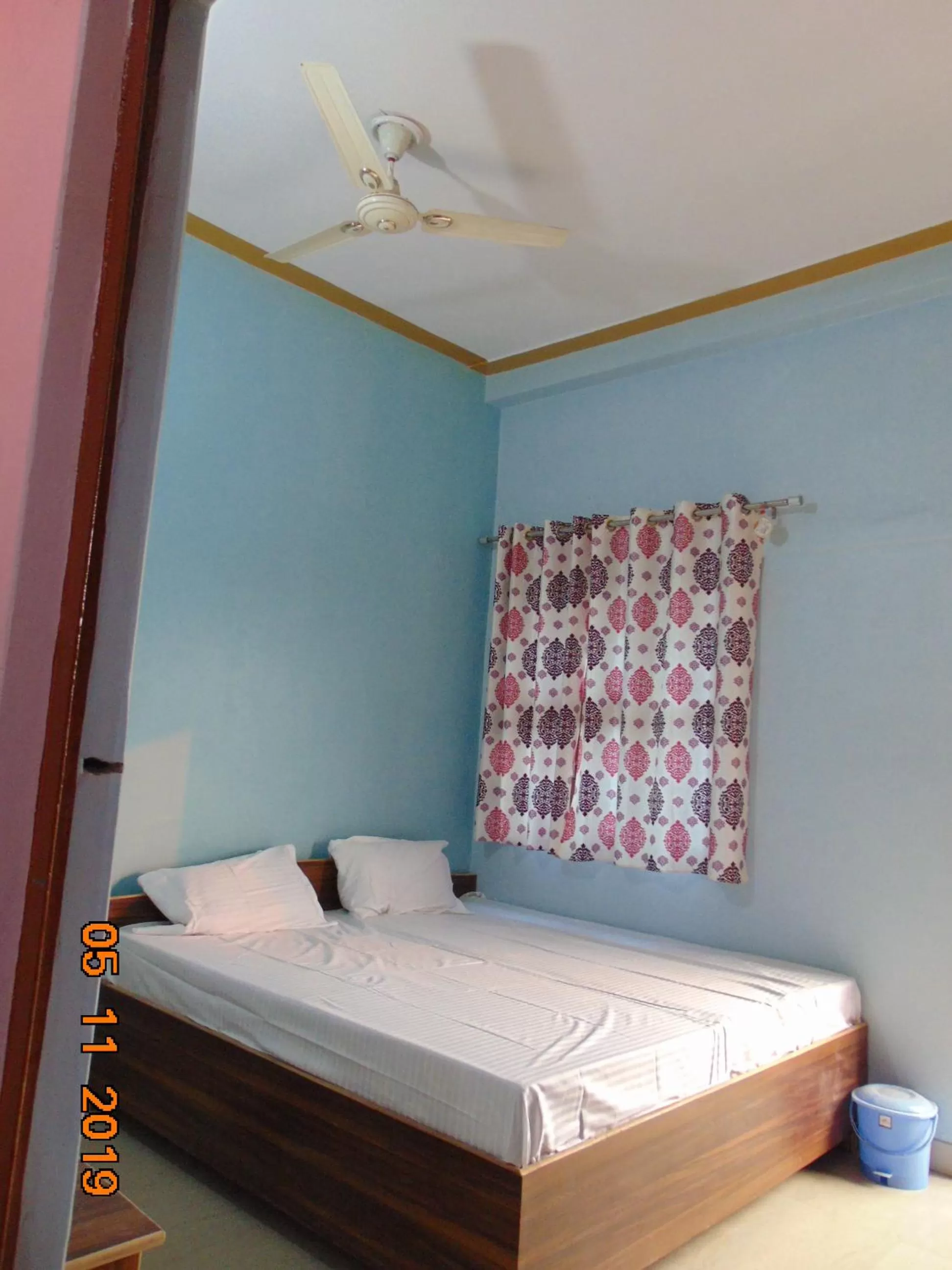 Bedroom, Bed in Mahamaya Paying Guest House