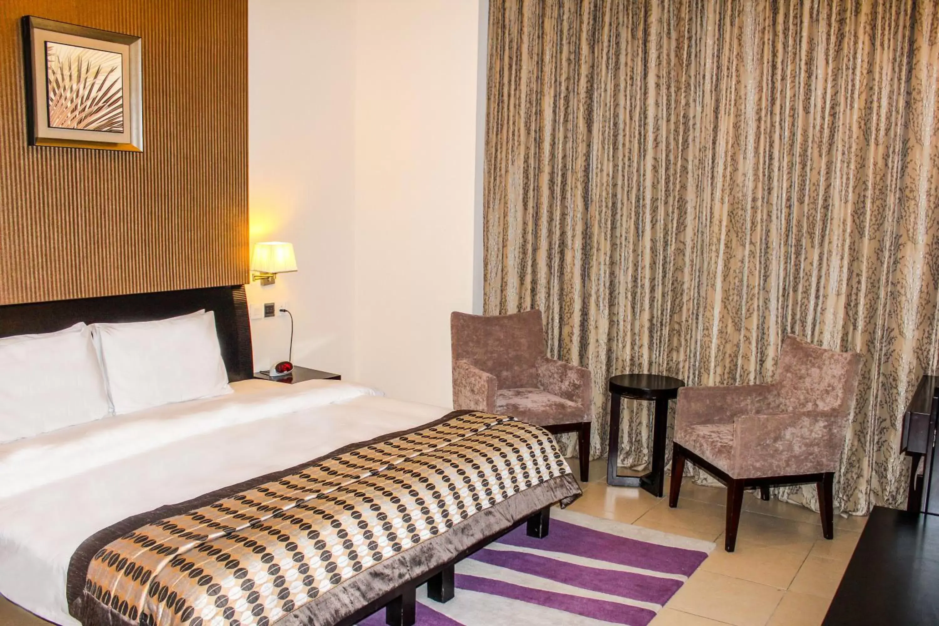 Bedroom, Bed in Dunes Hotel Apartment Oud Metha, Bur Dubai