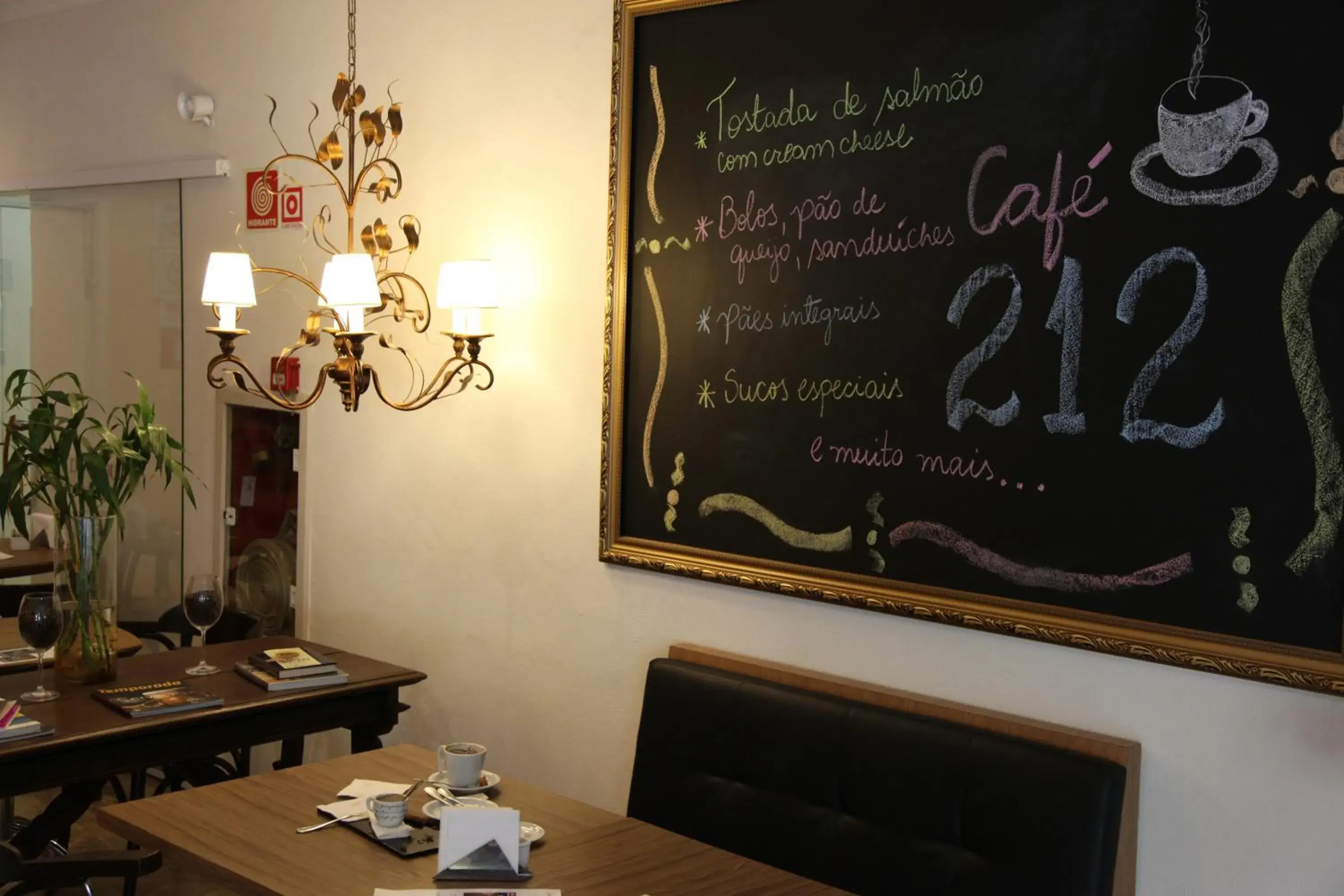 Lounge or bar in San Michel Hotel Lounge or bar in San Michel Hotel