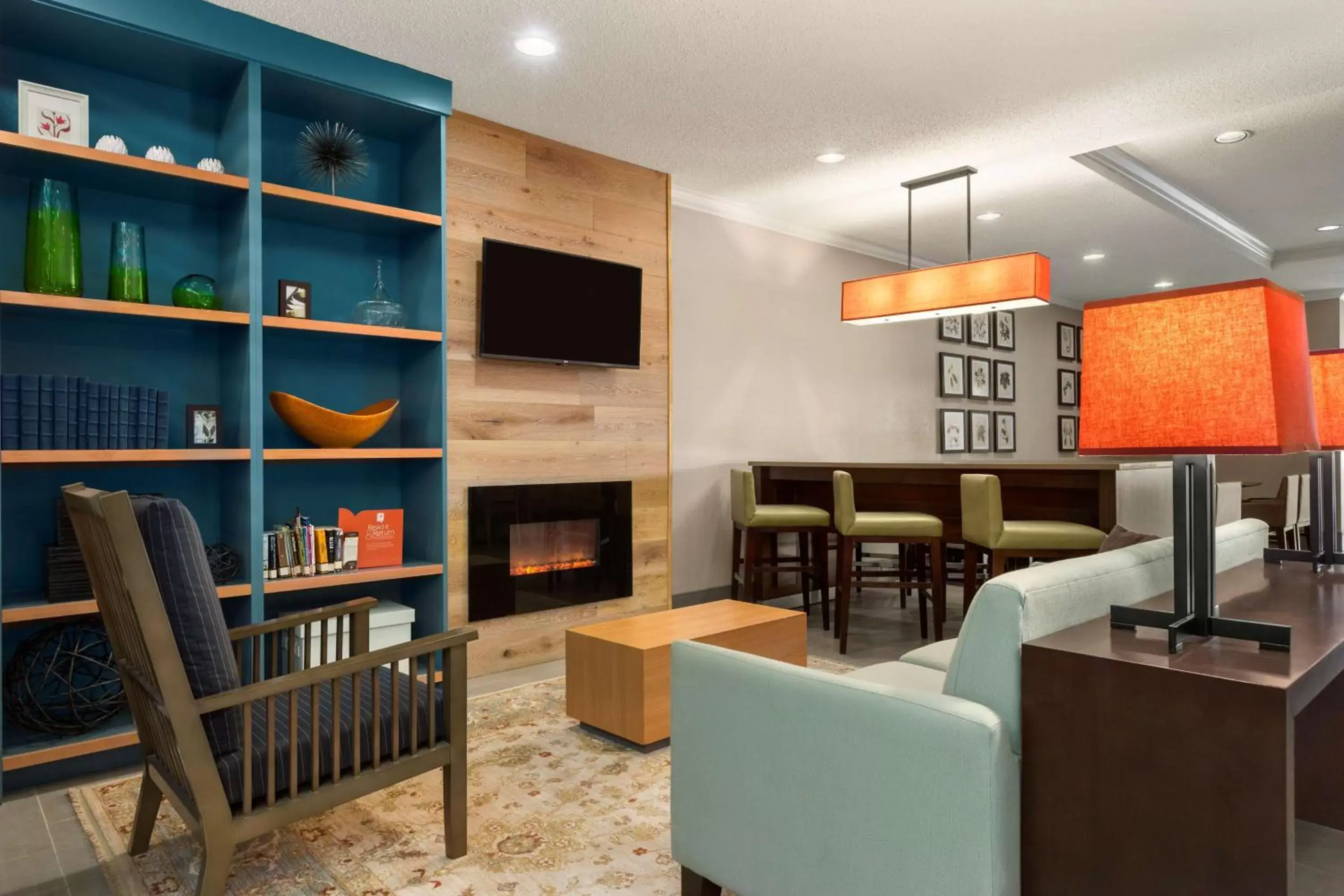 Library in Country Inn & Suites by Radisson, Austin North (Pflugerville), TX