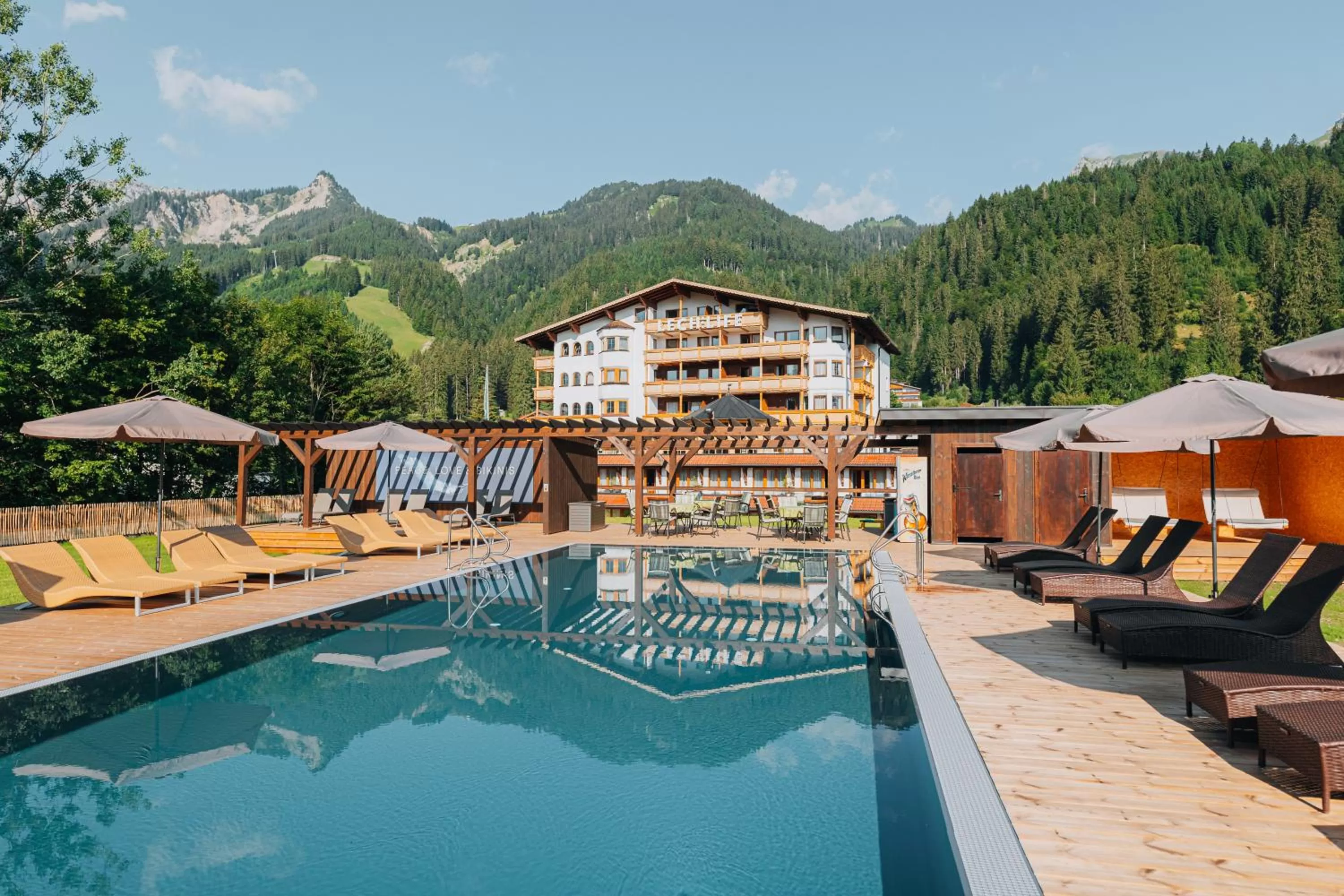 Wellness Aparthotel "Lechlife" incl Pool - 400m zum LIFT
