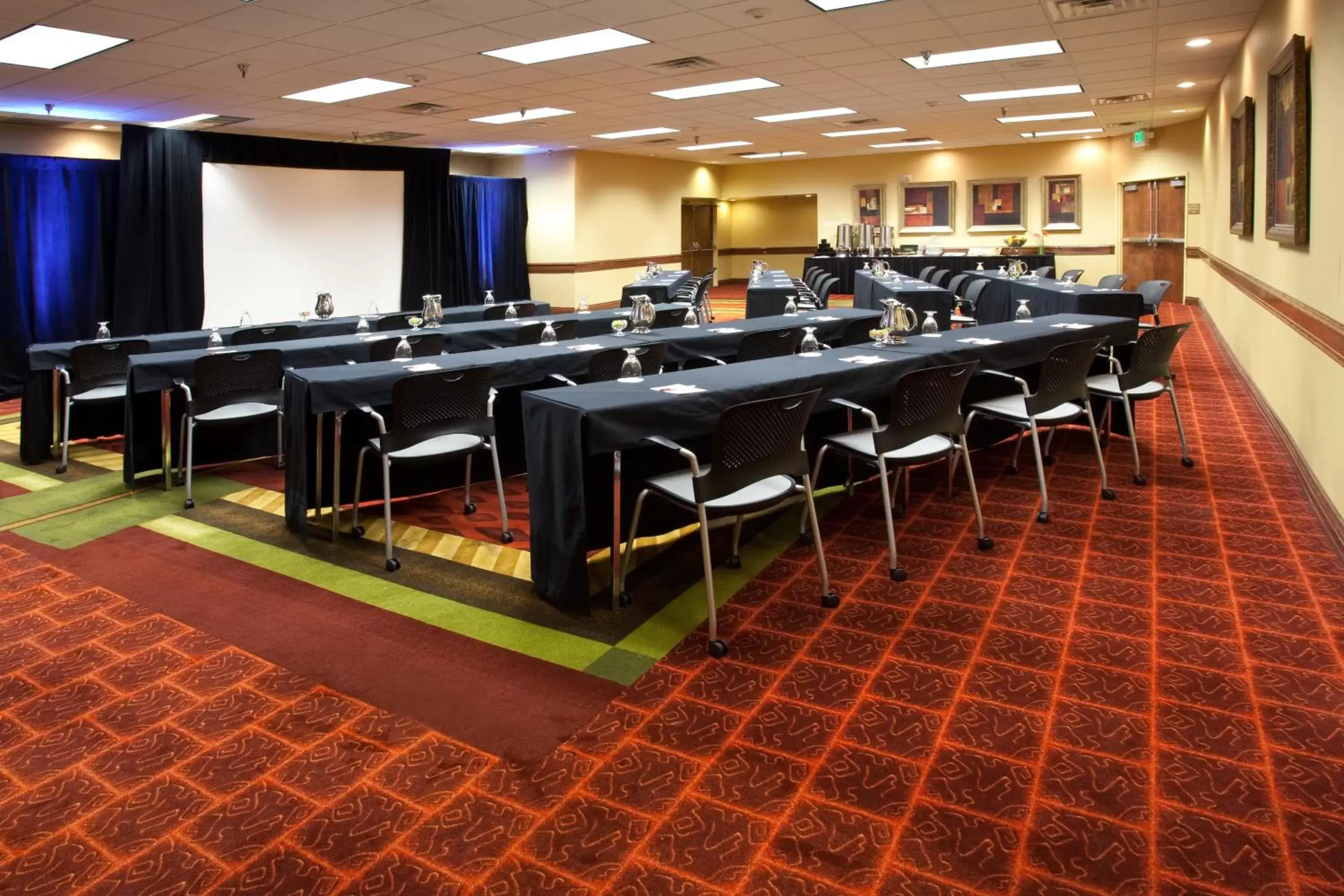 Meeting/conference room in Crowne Plaza Denver International Airport, an IHG Hotel