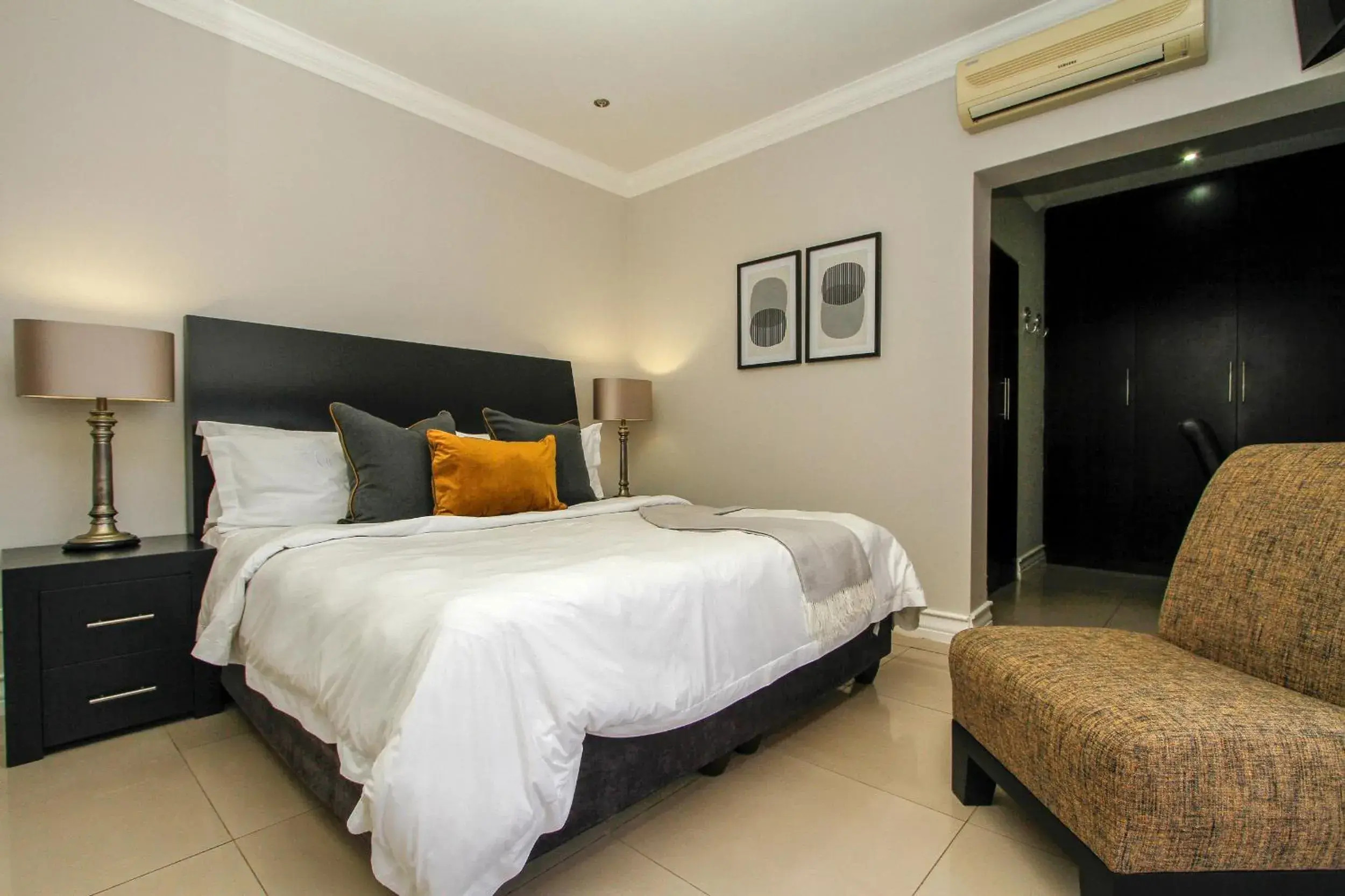 Bed in Sanchia Luxury Guesthouse