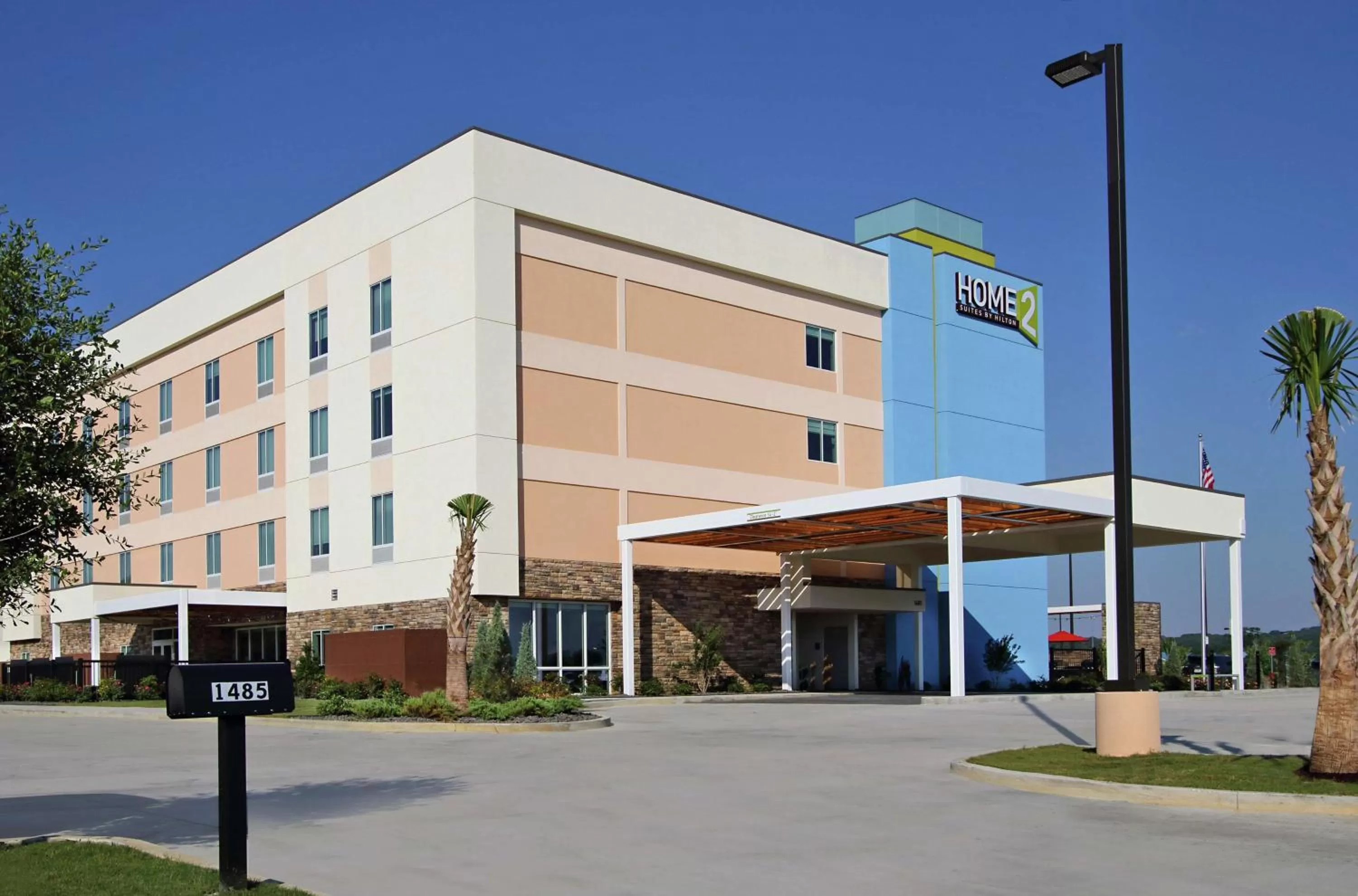 Property building in Home2 Suites by Hilton Mobile I-65 Government Boulevard