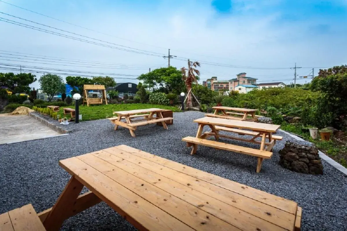 BBQ facilities in Jeju Wayo Pension