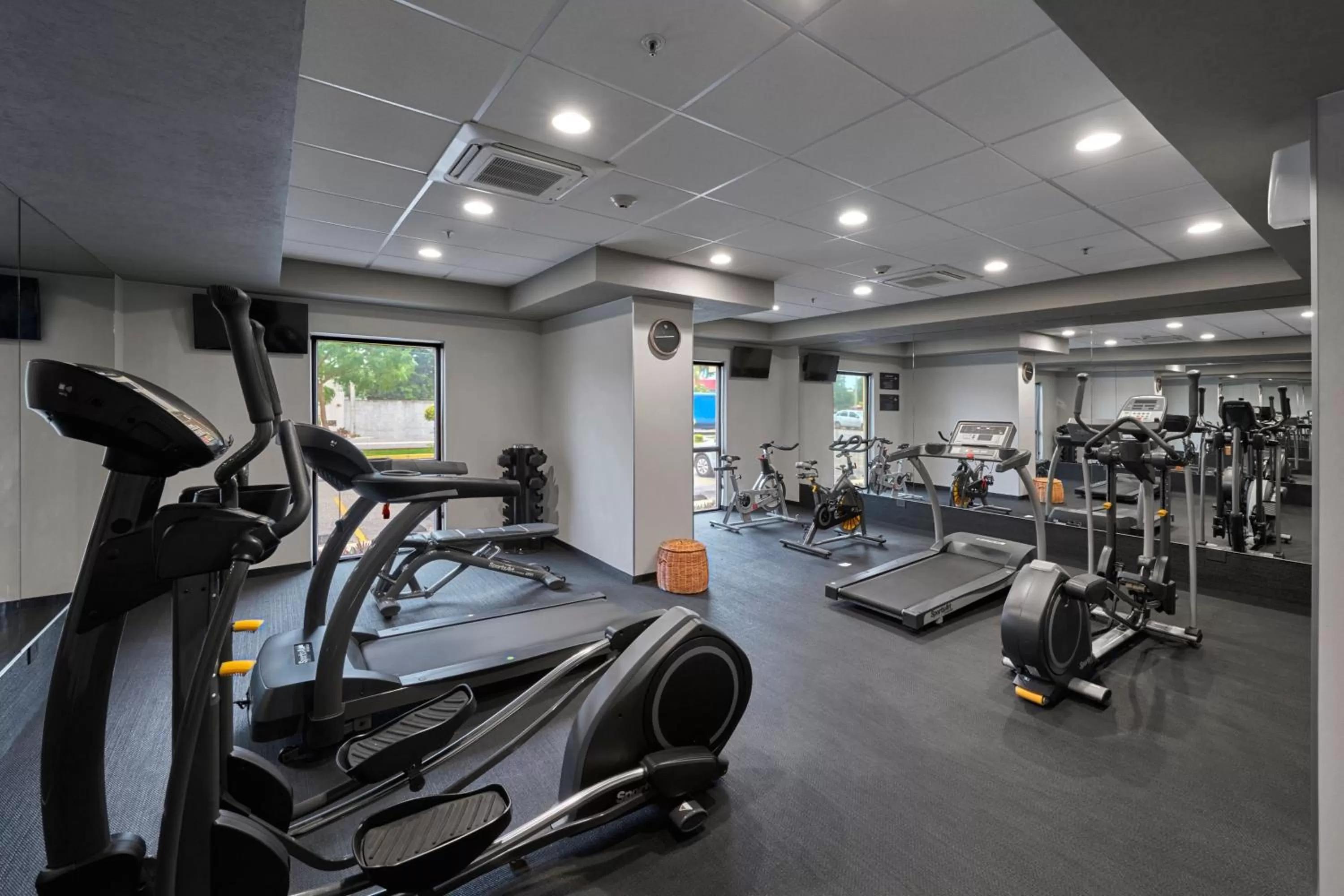 Fitness centre/facilities in City Express by Marriott Mérida