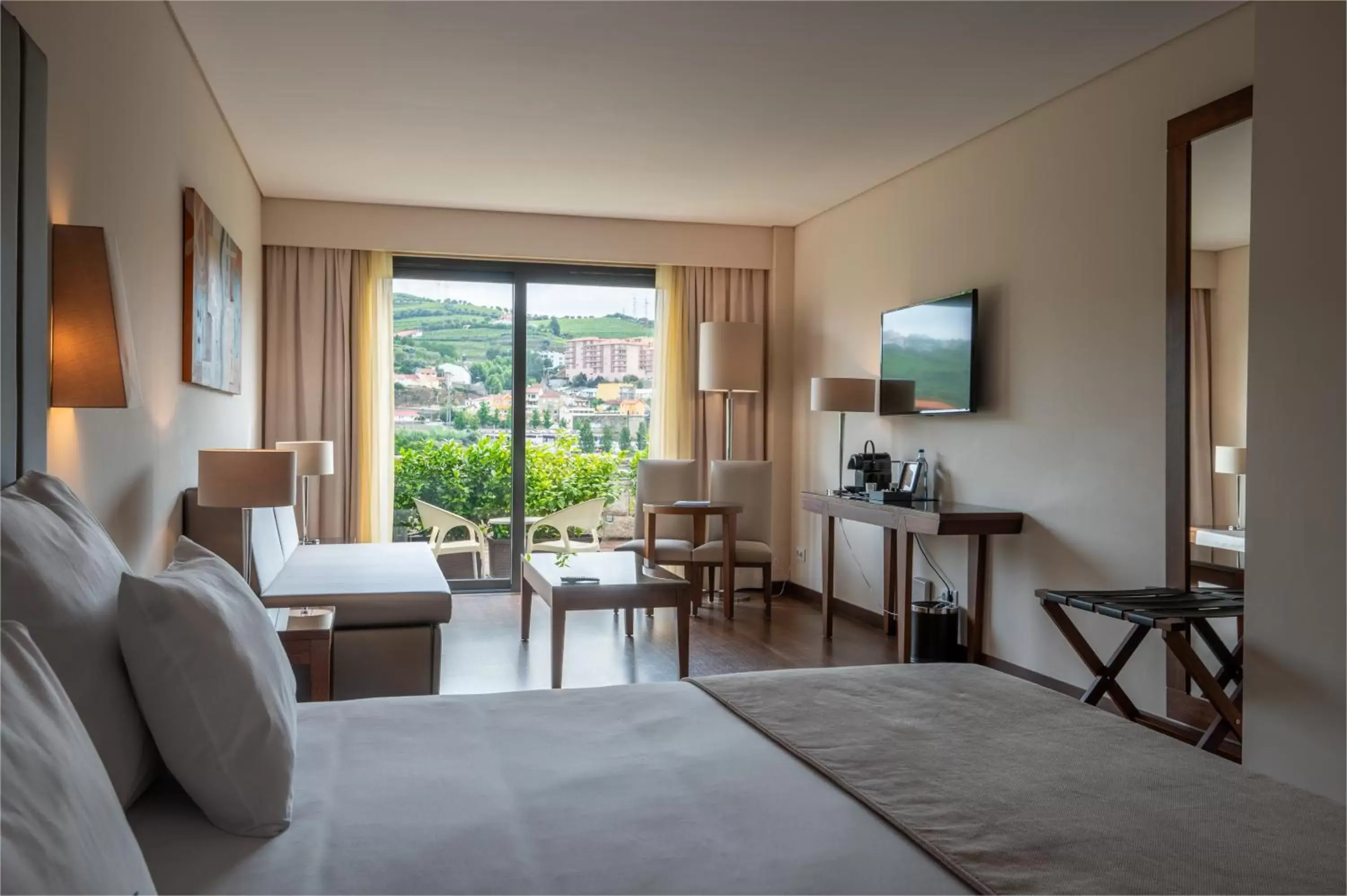 Bedroom, Seating Area in Vila Gale Collection Douro