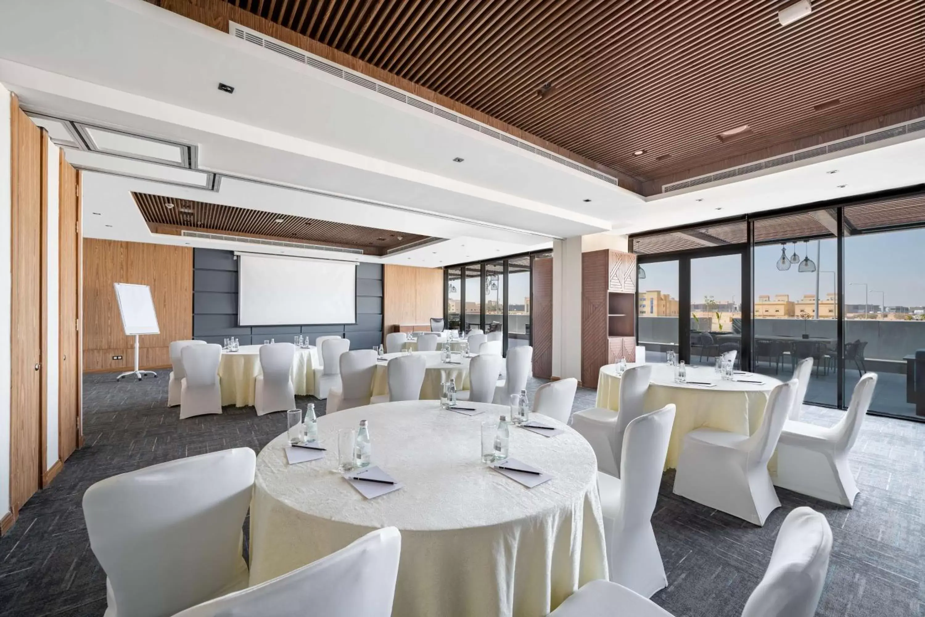 Meeting/conference room in Radisson Blu Hotel Riyadh Qurtuba