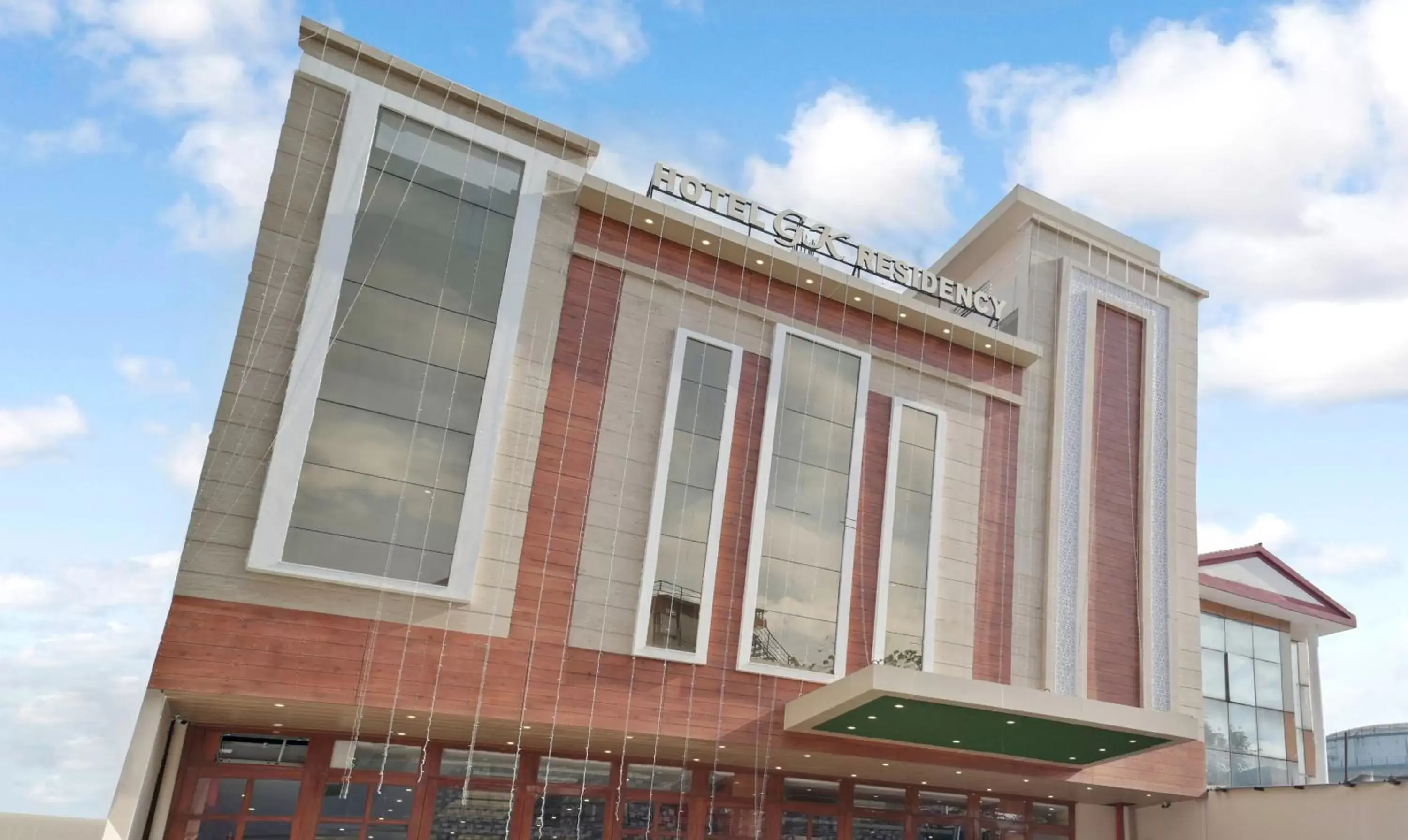 Facade/entrance in Treebo G K Residency Near Dehradun Railway Station Facade/entrance in Treebo G K Residency Near Dehradun Railway Station