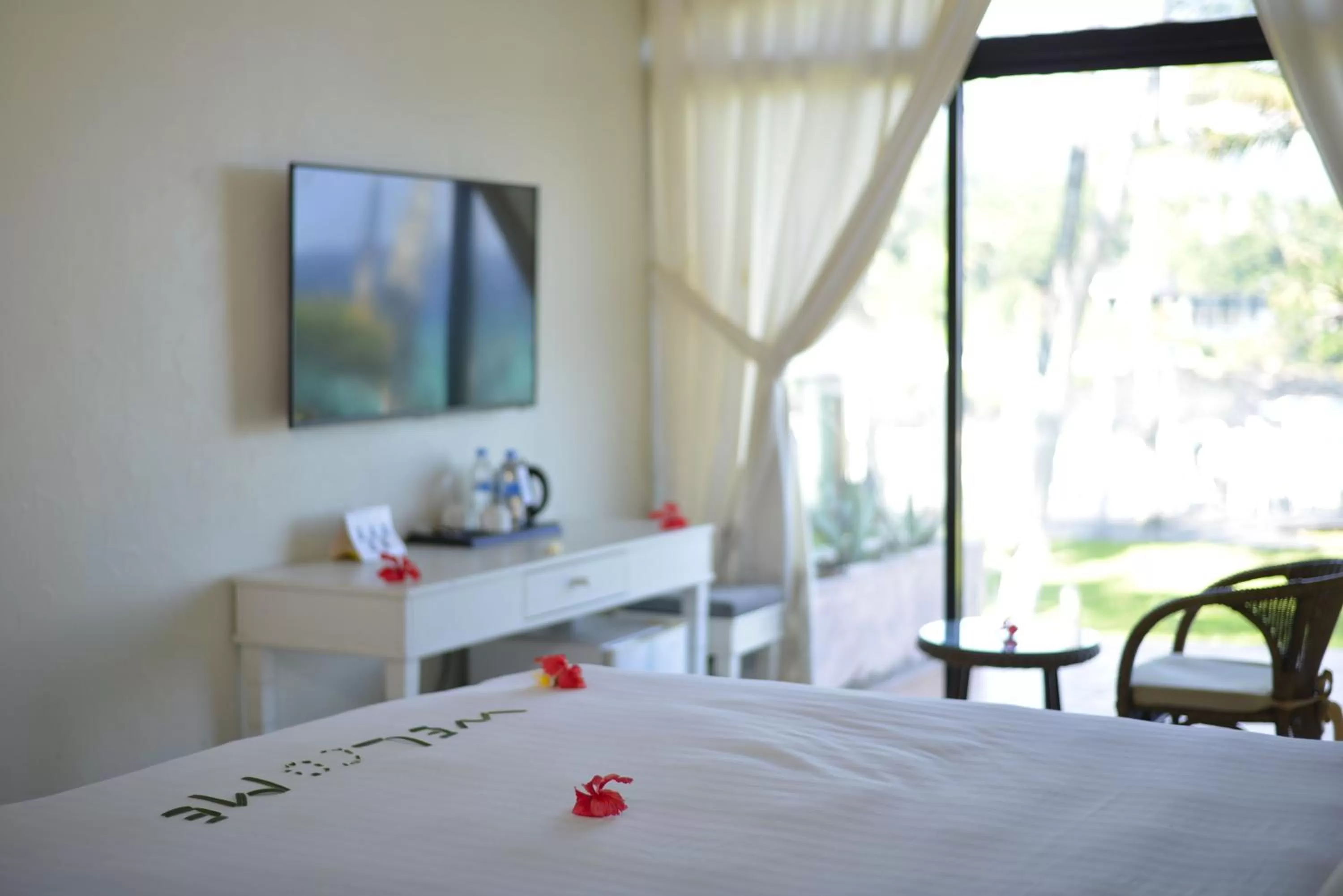 Bed in Itsandra Beach Hotel & Resort