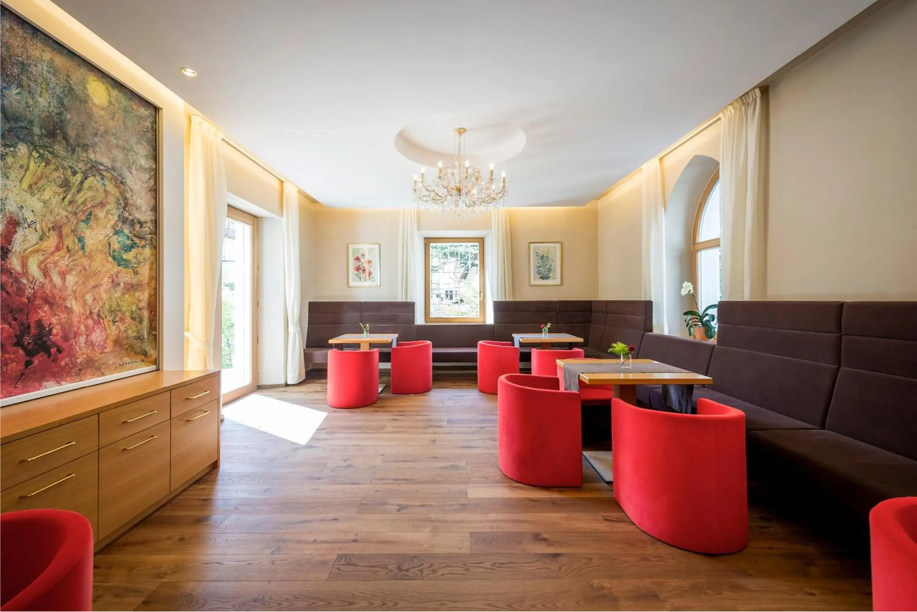 Lounge or bar in Hotel Sonnenhof