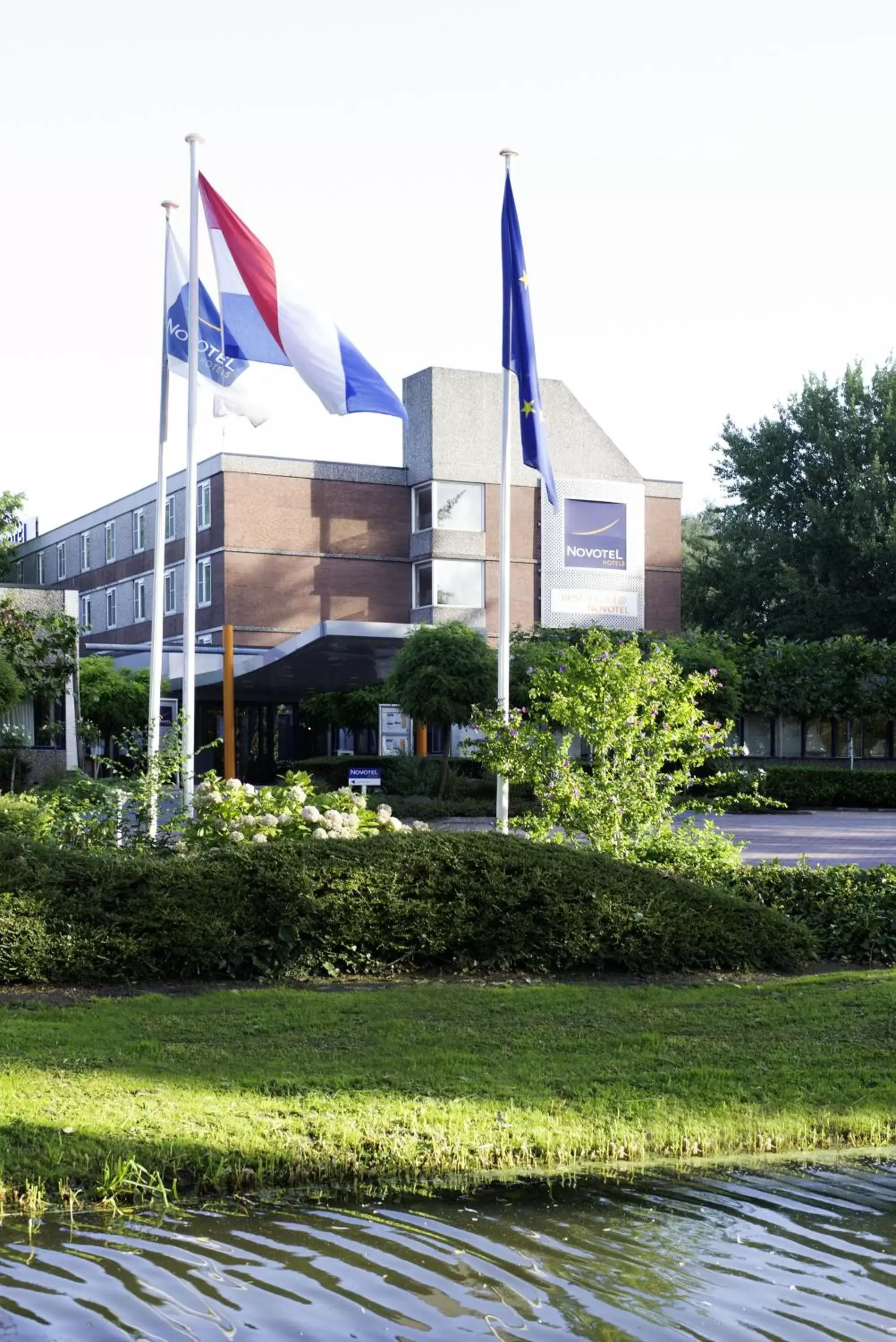 Facade/entrance, Property Building in Novotel Rotterdam - Schiedam