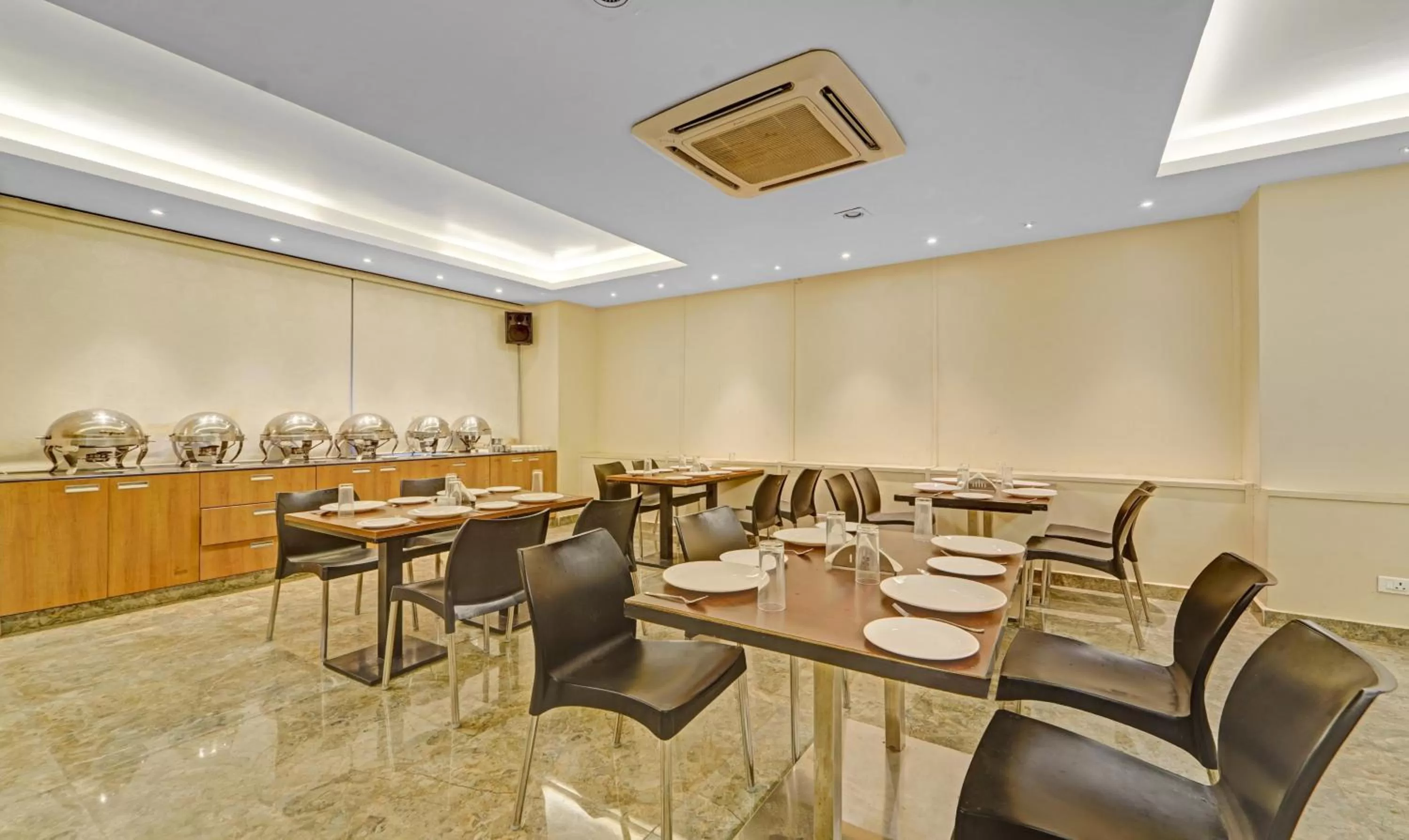 Restaurant/Places to Eat in Upar Hotels Cinecity Kodambakkam RAGHAVENDRA MANDAPAM
