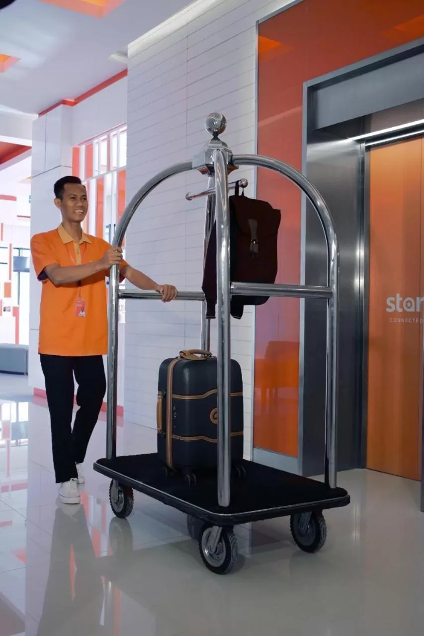 concierge in Starlet Hotel BSD City