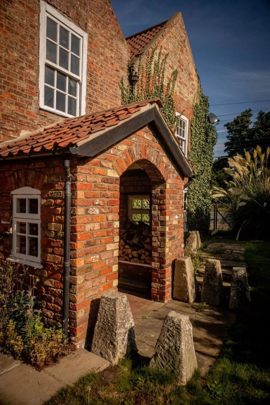 Property building in The Leagate Inn