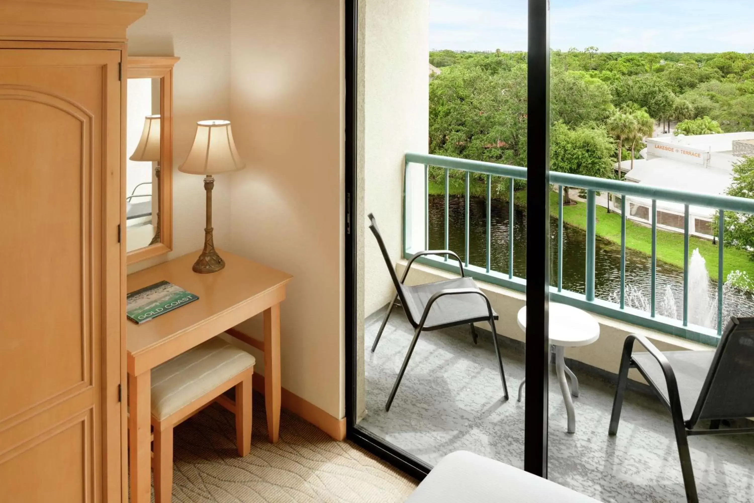 Bedroom in Hilton Boca Raton Suites