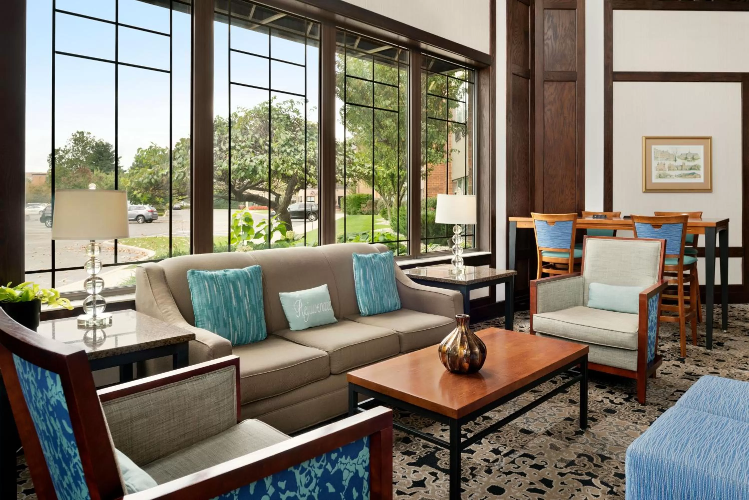 Seating area in The Inn at Saint Mary's