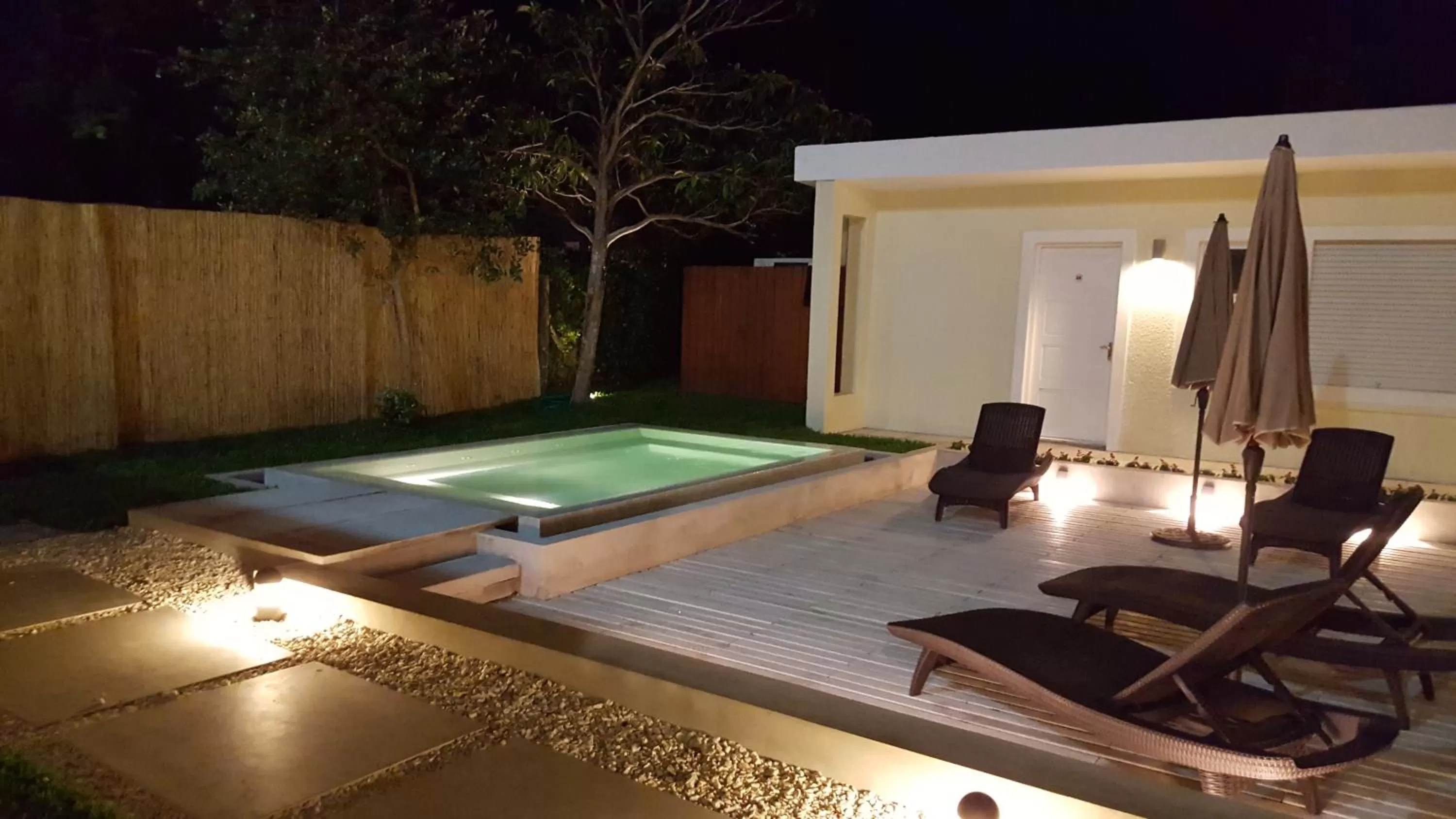 Area and facilities in Joan Miró Hotel