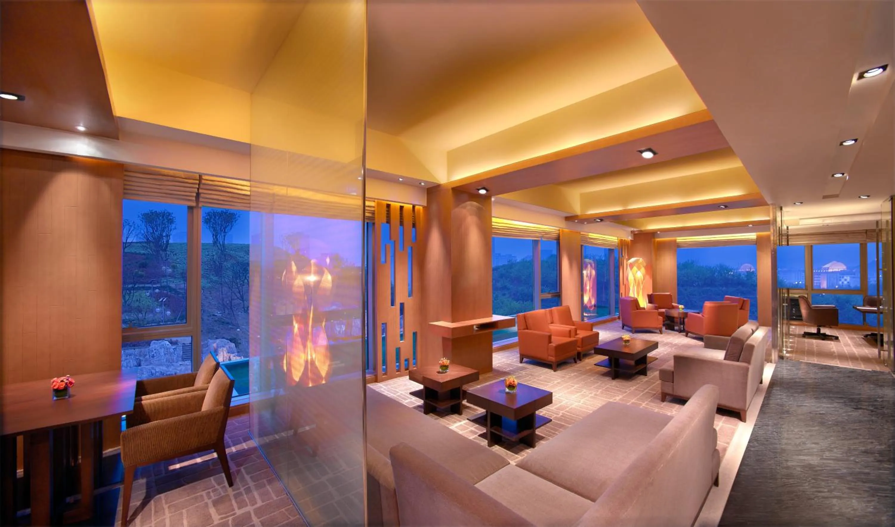Lounge or bar in Hyatt Regency Guiyang