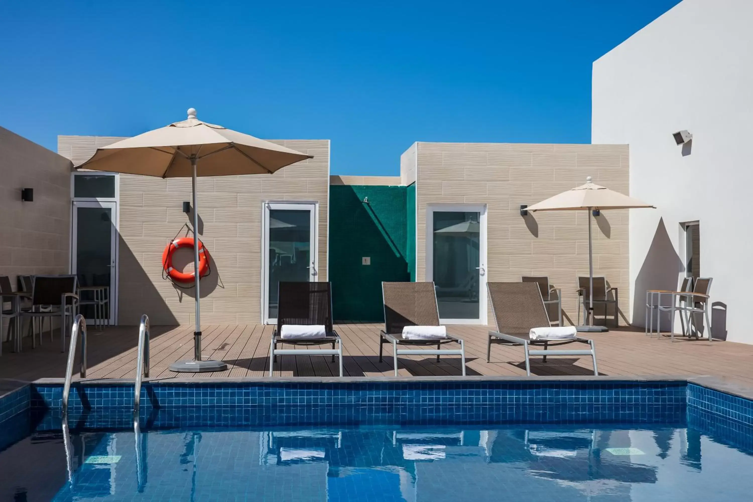 Swimming pool in Fiesta Inn Los Mochis Swimming pool in Fiesta Inn Los Mochis