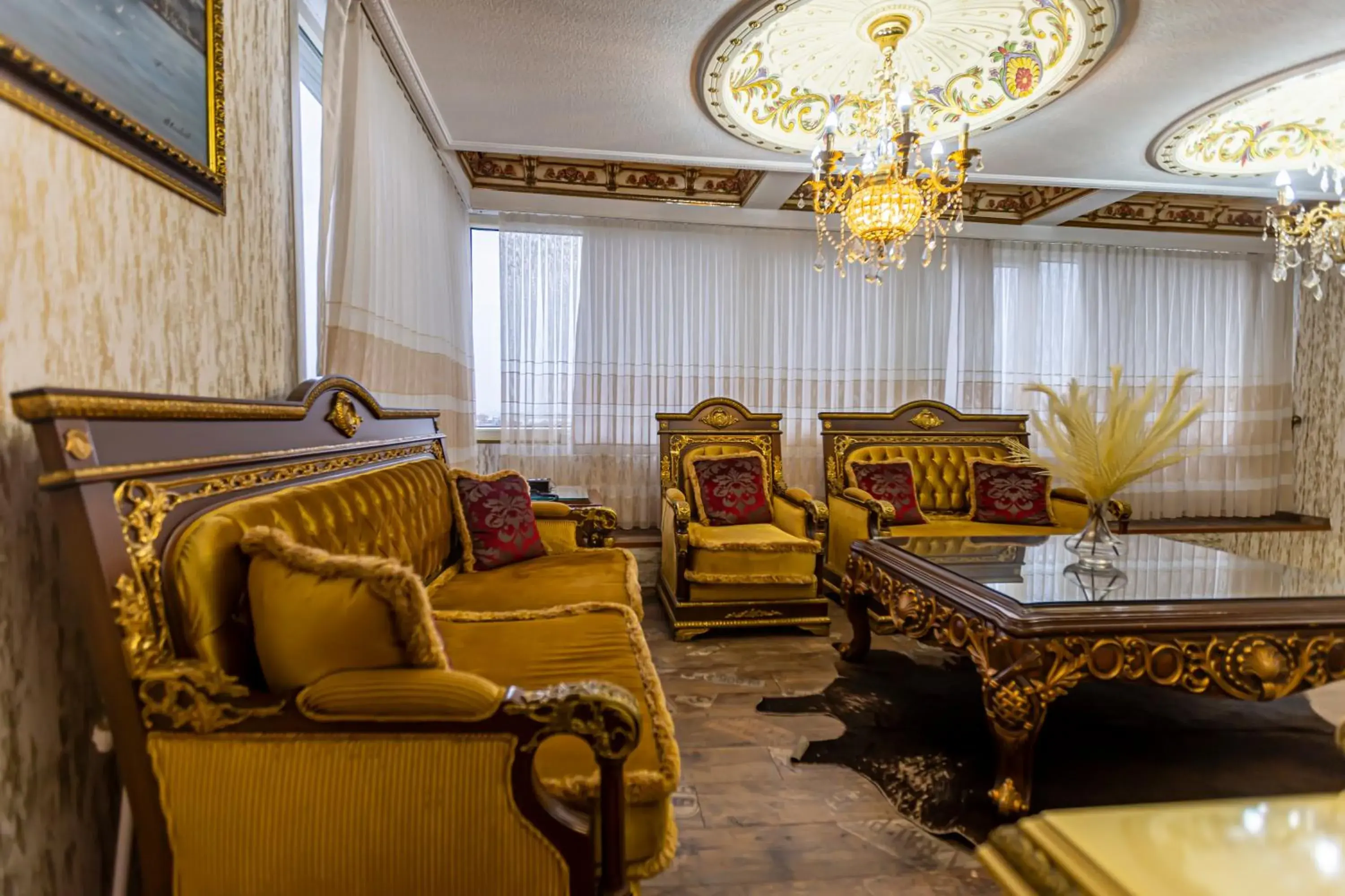 Living room, Seating Area in Marmaray Hotel