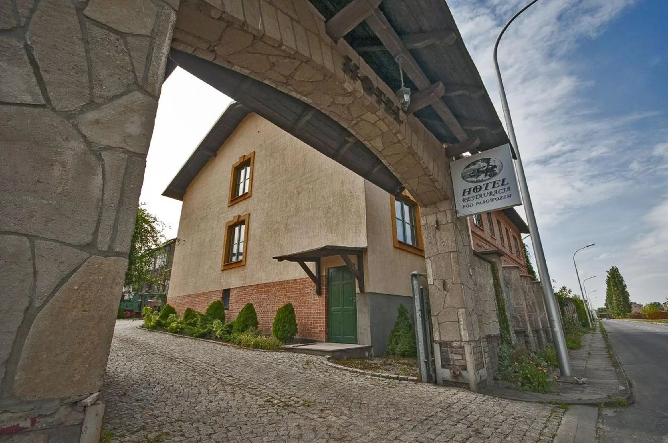 Street view in Hotel Restauracja Pod Parowozem