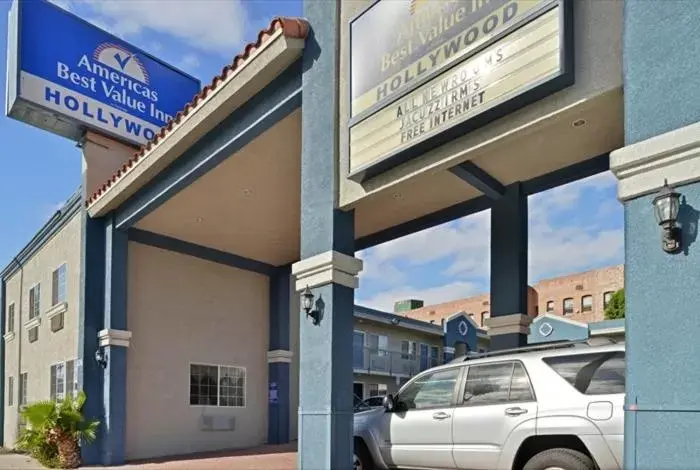 Facade/entrance, Property Building in Americas Best Value Inn Hollywood