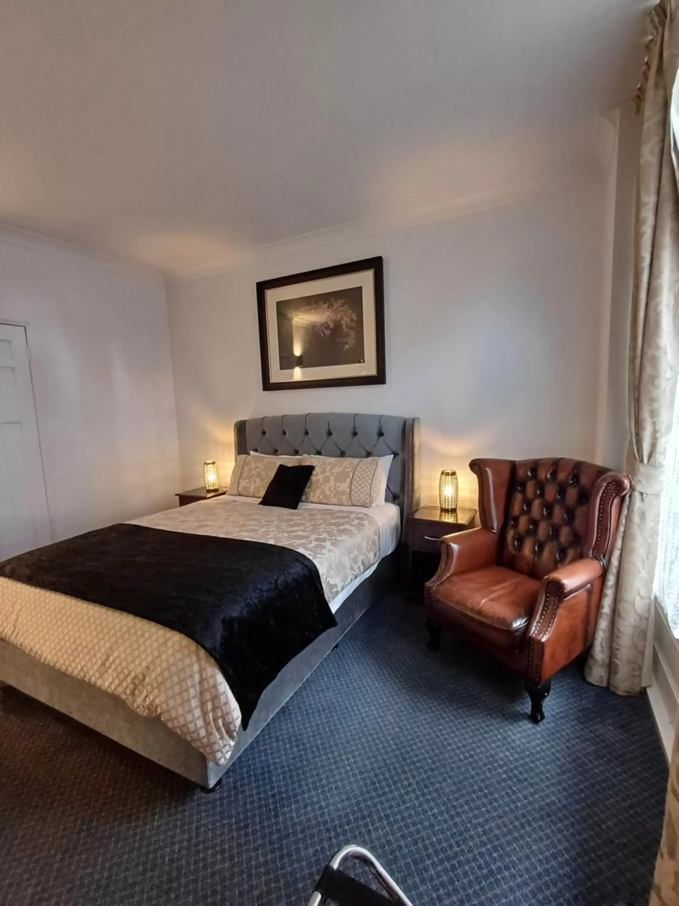 Bedroom, Bed in Art Hotel on York