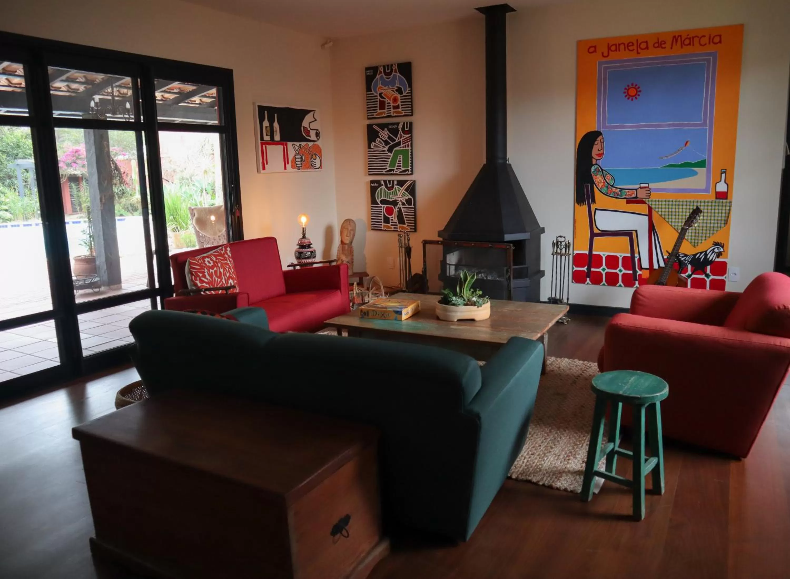 Communal lounge/ TV room in Janela de Marcia Bed and Breakfast