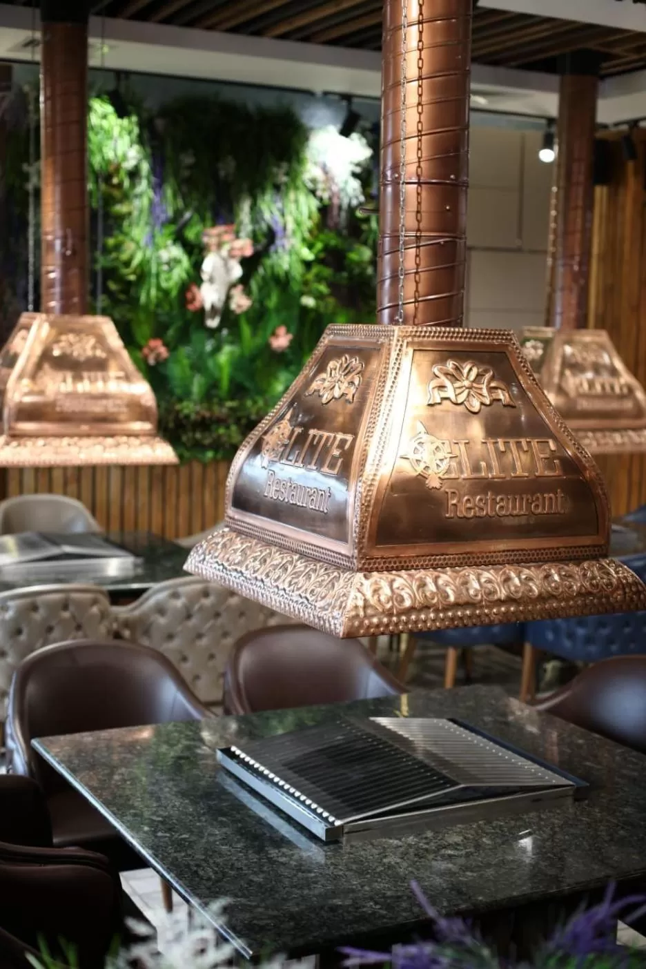 Restaurant/places to eat in E-lite& Meatador