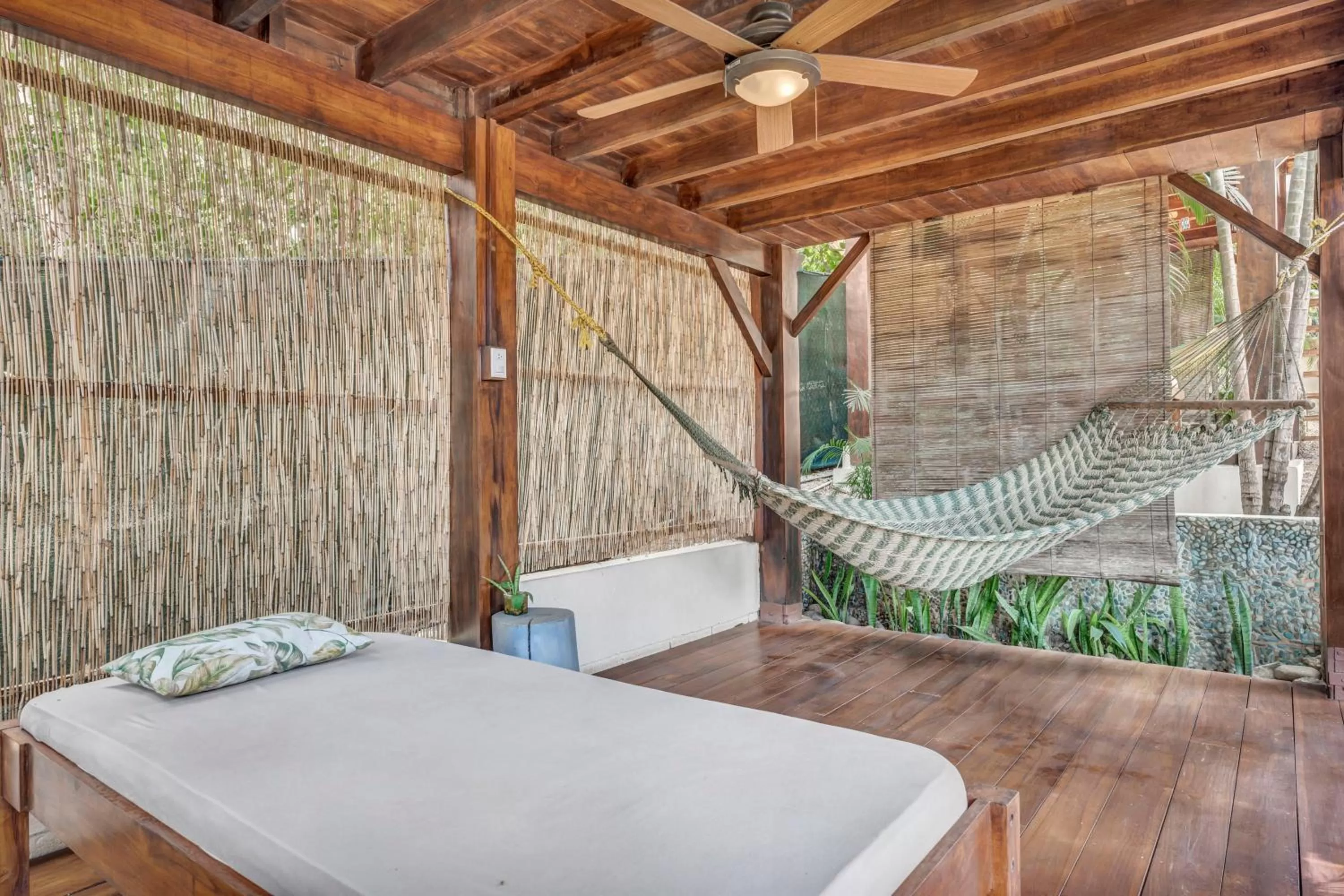 Bed in The Beach Bungalows - Yoga and Surf Hotel - Adults Only
