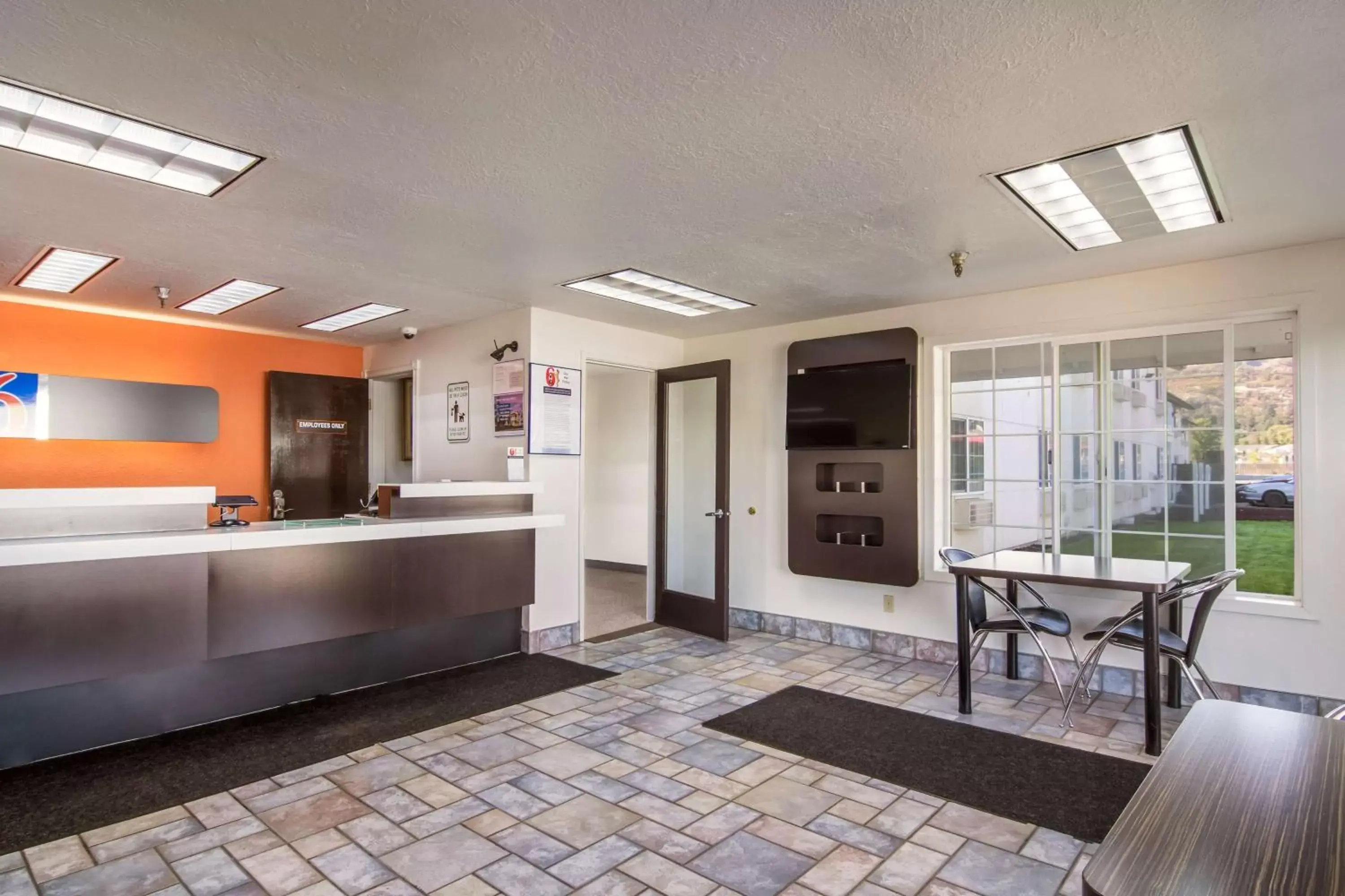 Lobby or reception, Lobby/Reception in Motel 6-The Dalles, OR