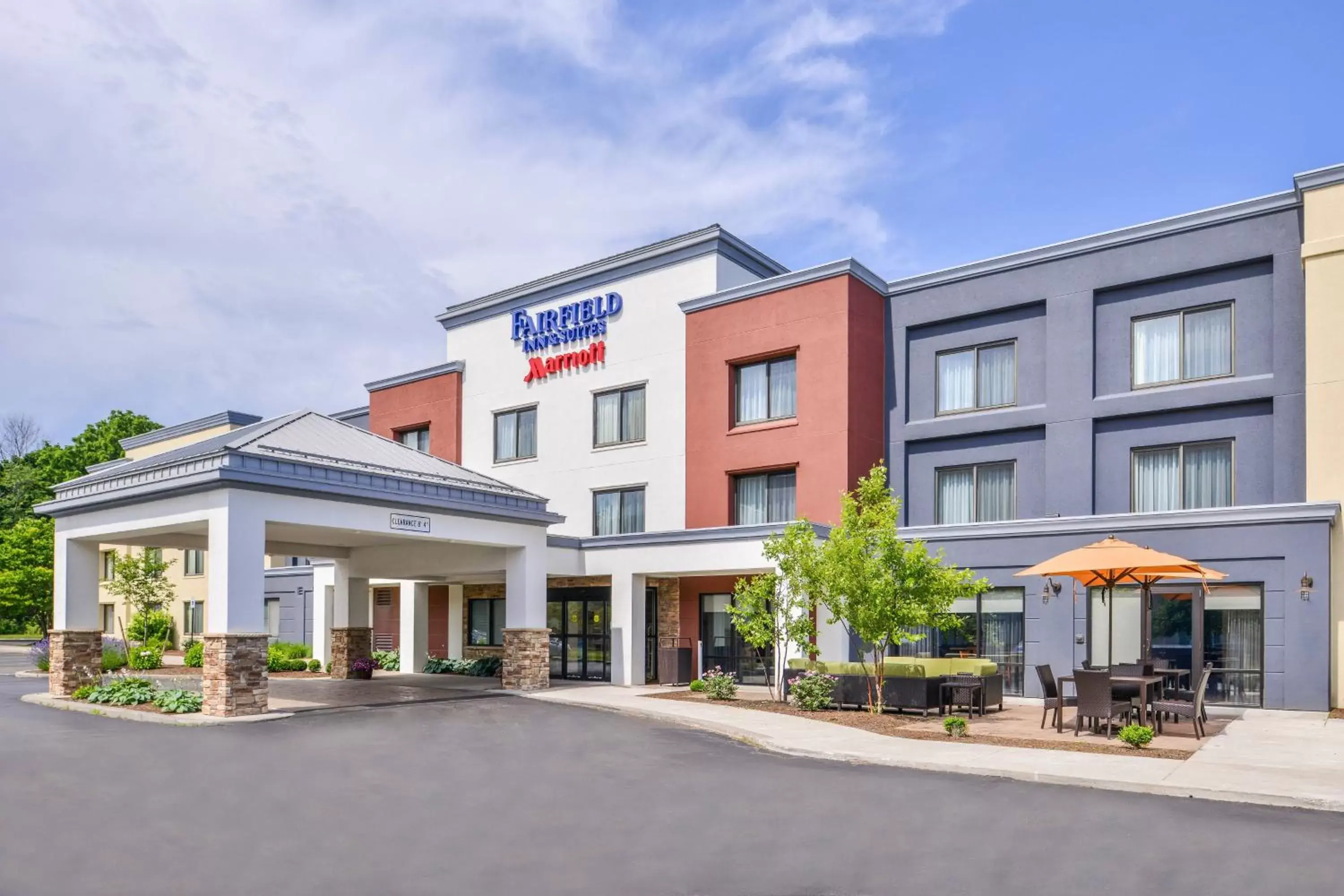 Property Building in Fairfield Inn and Suites by Marriott Rochester West/Greece