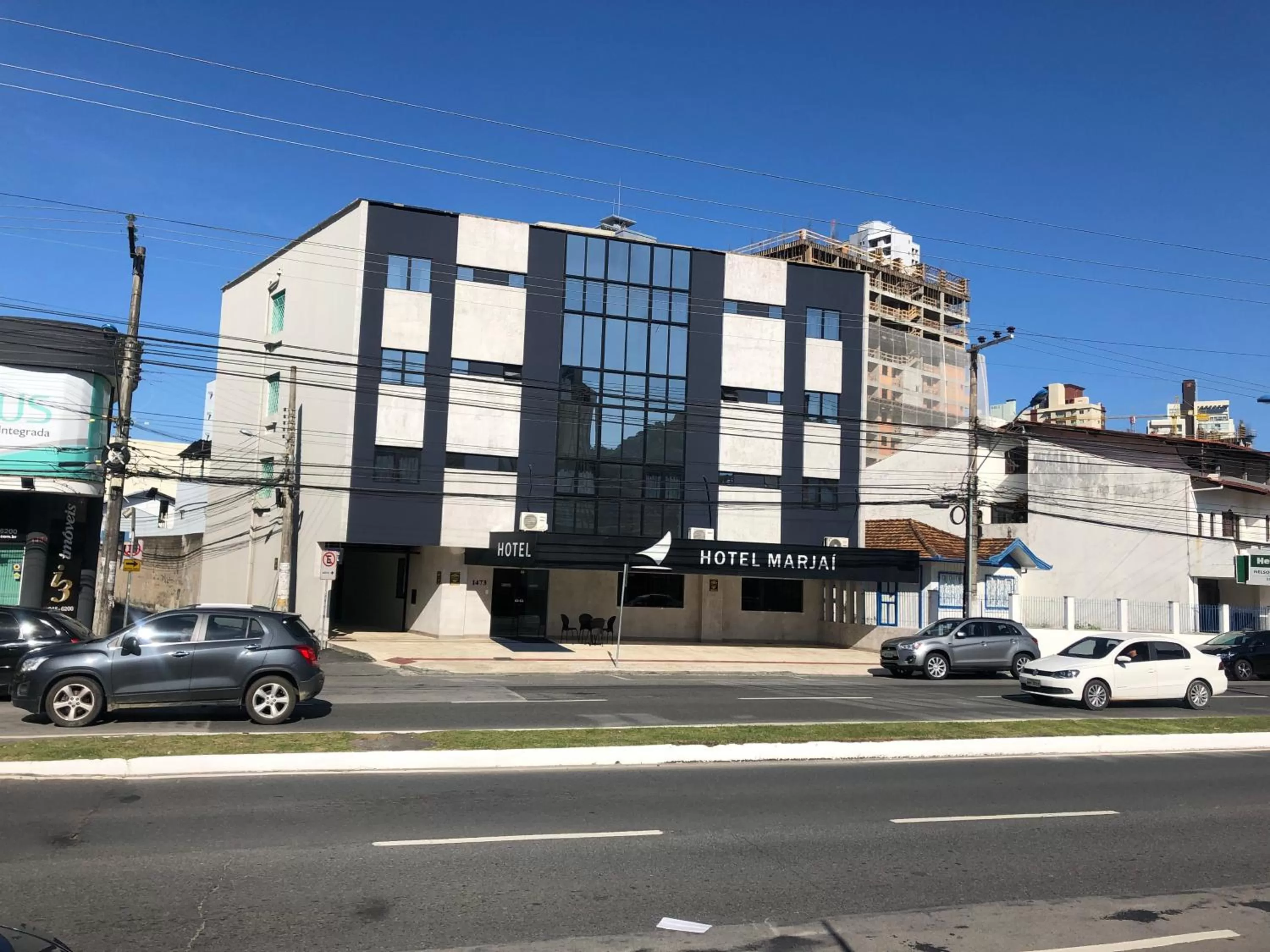 Property building in Hotel Marjaí