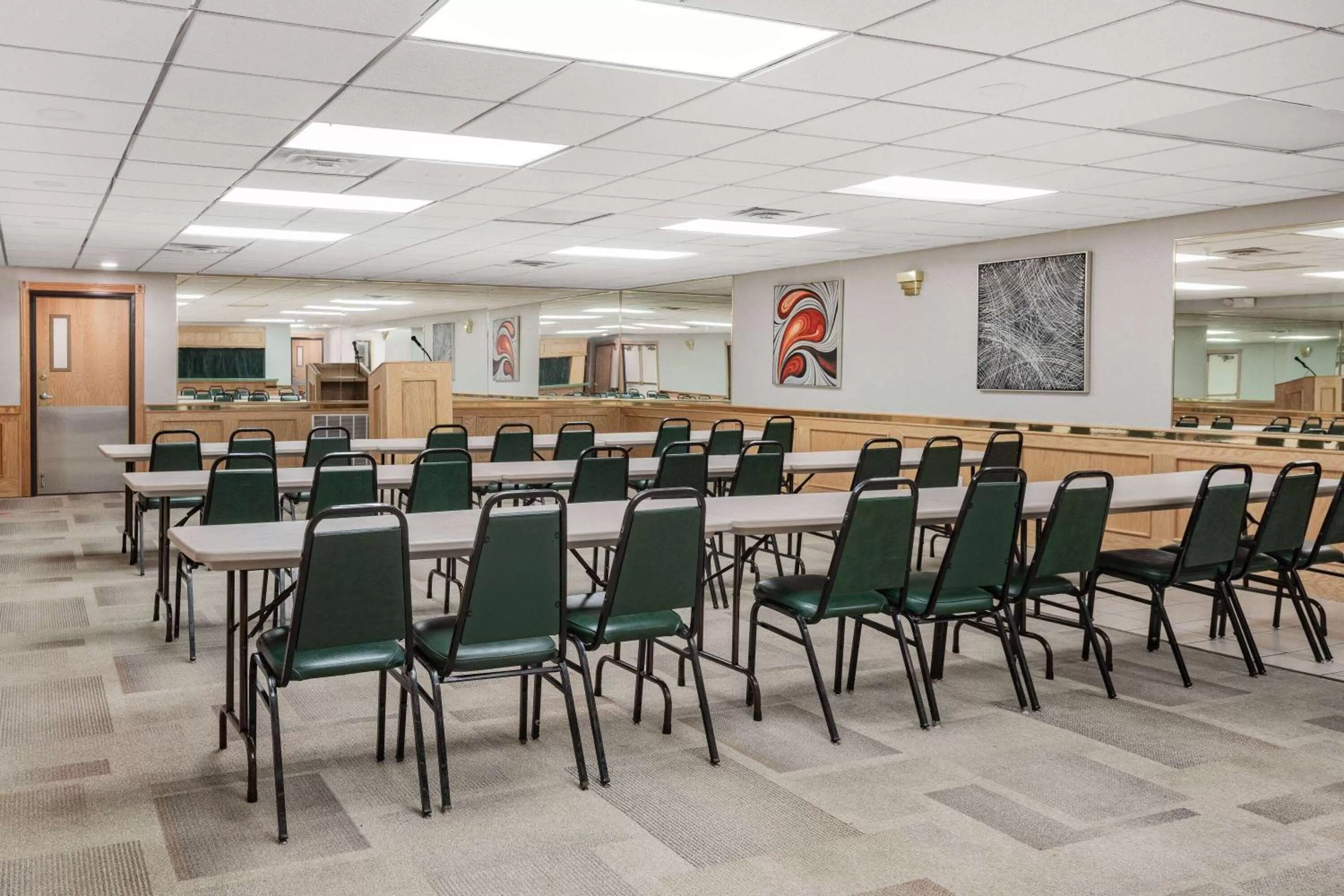 Meeting/conference room in Ramada by Wyndham Keystone Near Mt Rushmore