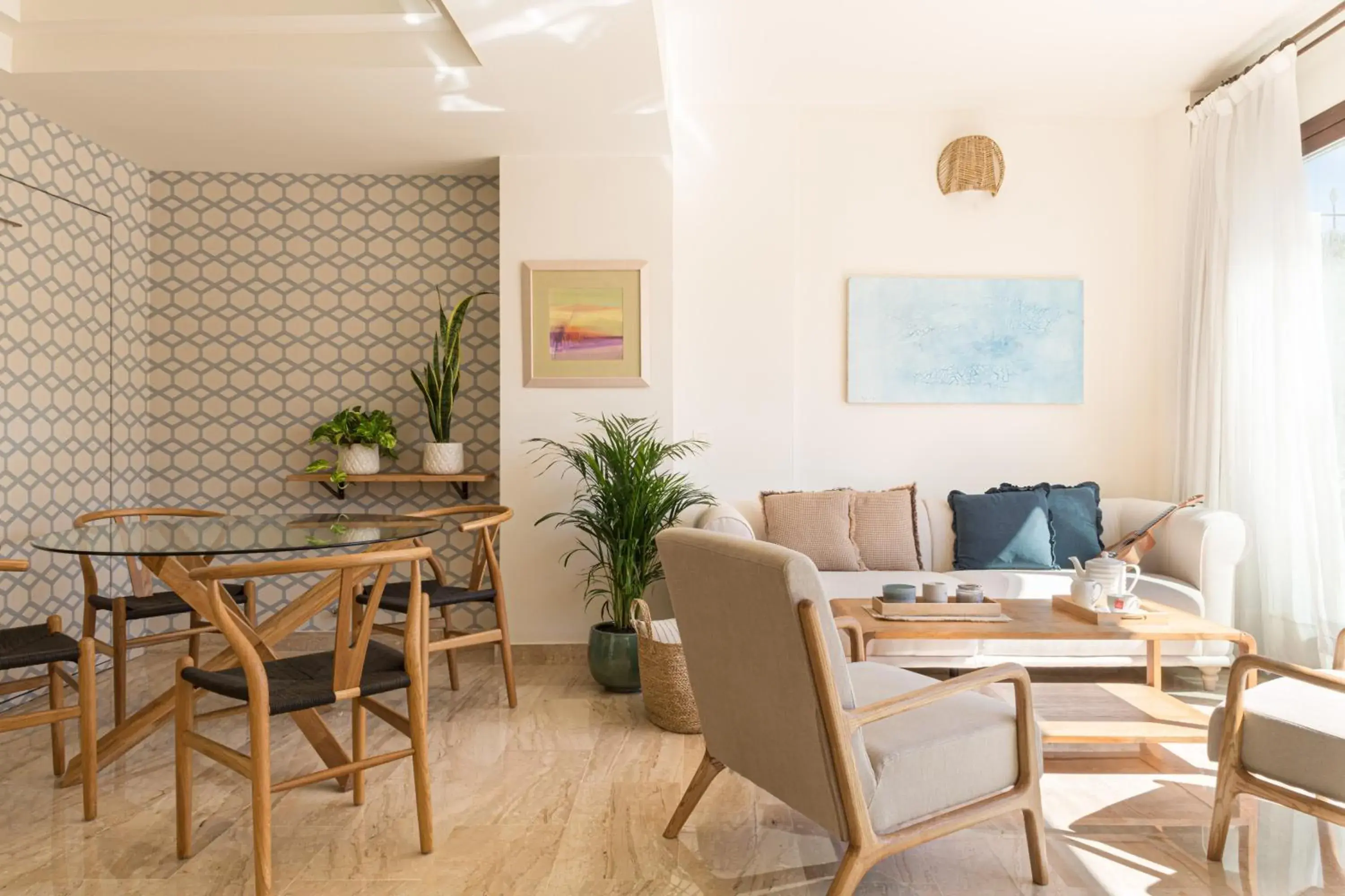 Living room, Seating Area in Puerta Catedral Apartments