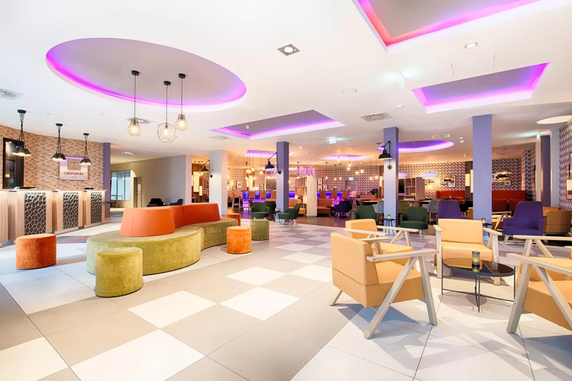 Lobby or reception, Restaurant/Places to Eat in Leonardo Hotel Wolfsburg City Center