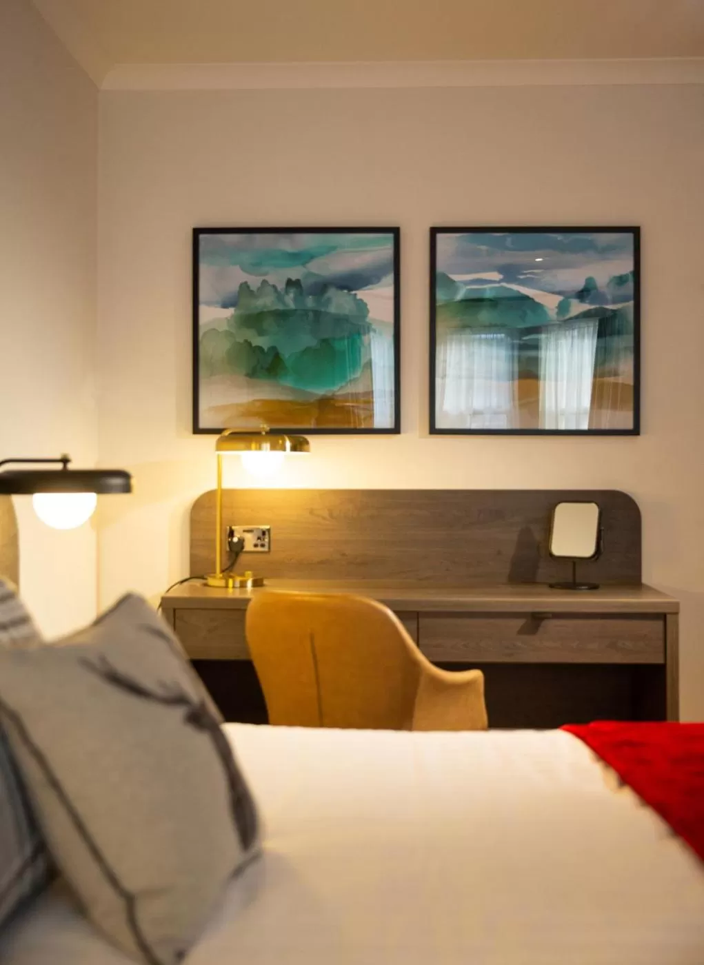 Bedroom, Bed in Bruntsfield Hotel