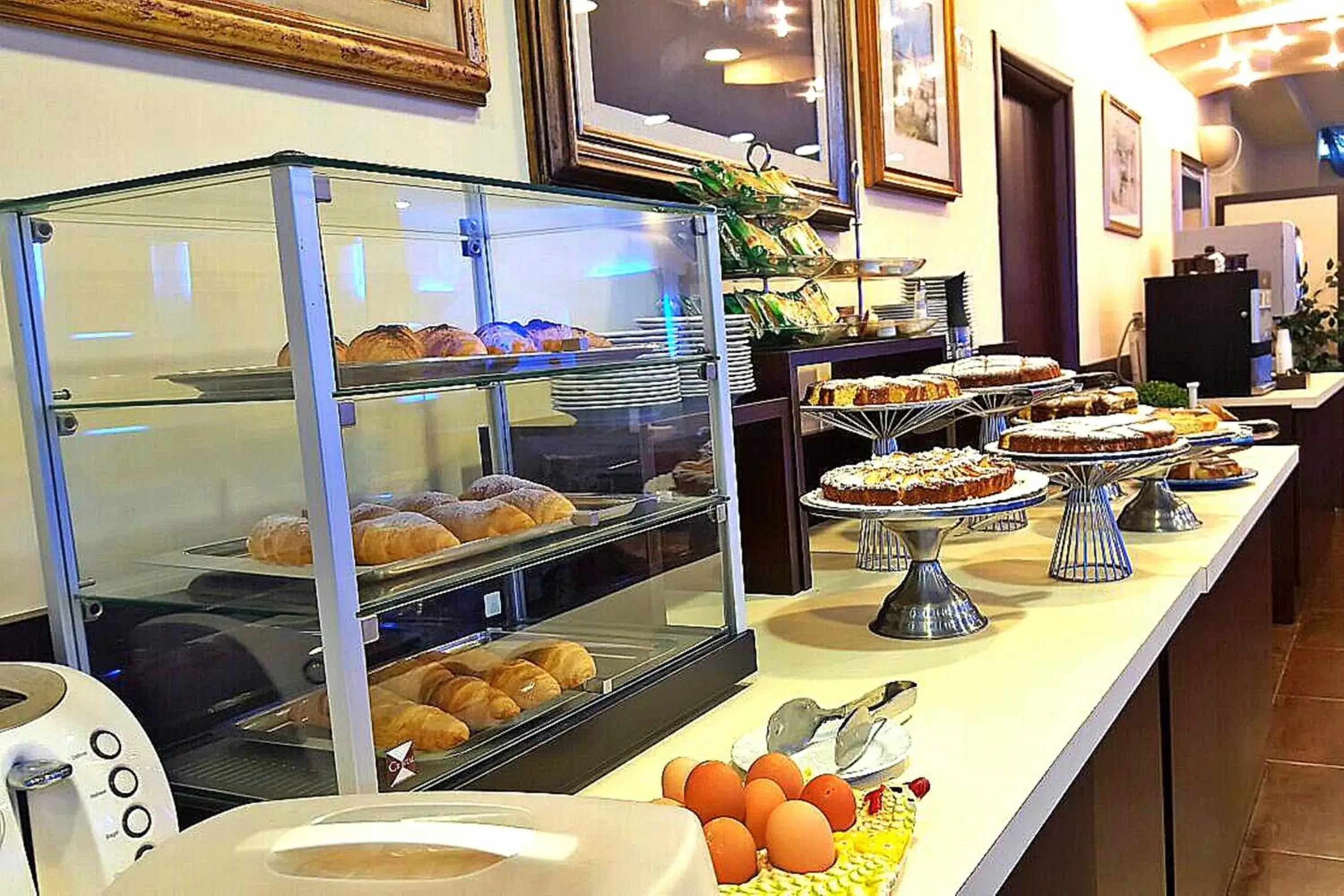 Buffet breakfast, Food in Hotel Gabbiano