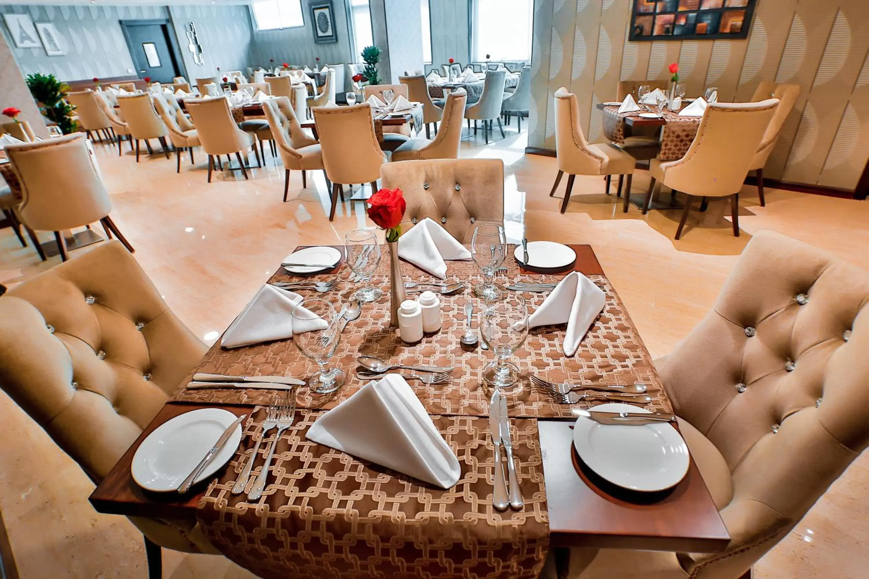 Restaurant/Places to Eat in Signature Hotel Al Barsha