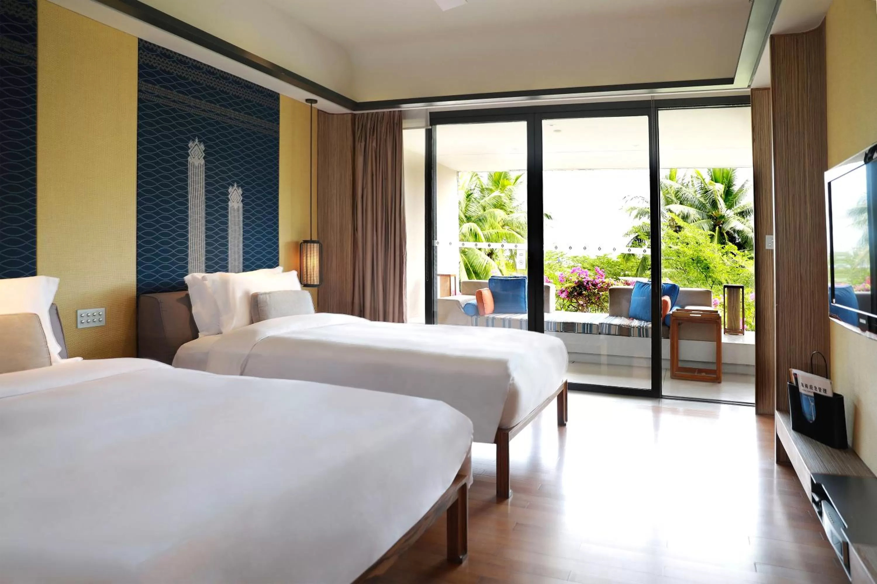 Bed in InterContinental Sanya Resort by IHG