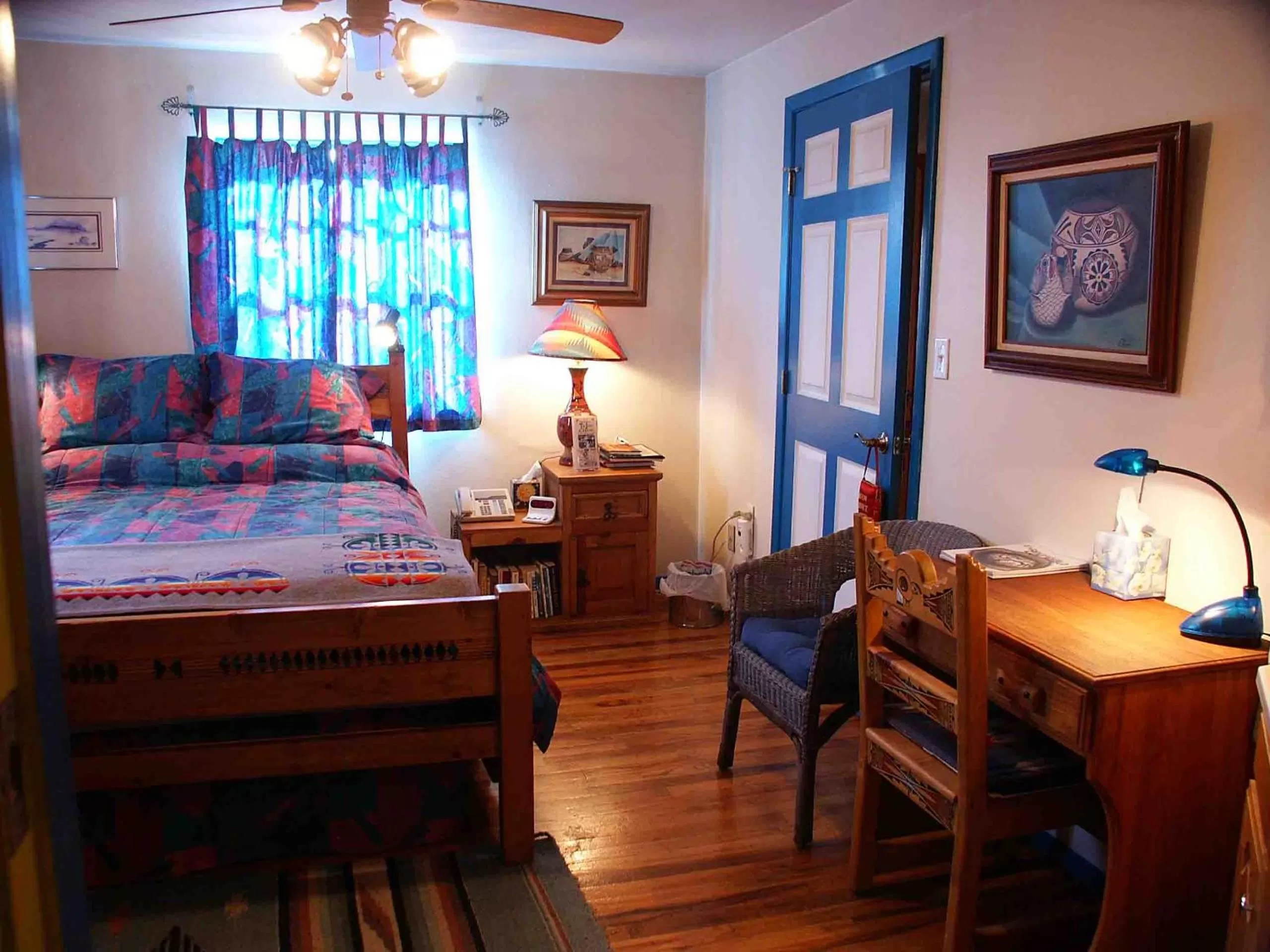 Bed in Inn at Halona