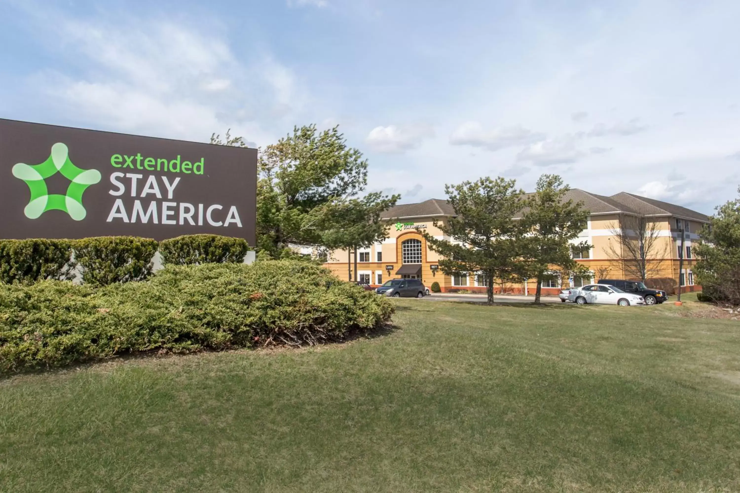 Property building in Extended Stay America Suites - Boston - Westborough - Computer Dr