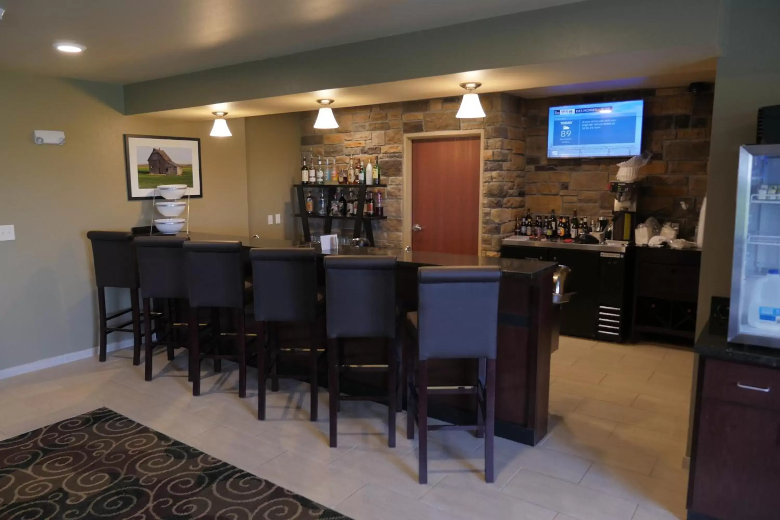 Lounge or bar, Lounge/Bar in Cobblestone Inn & Suites-Winterset
