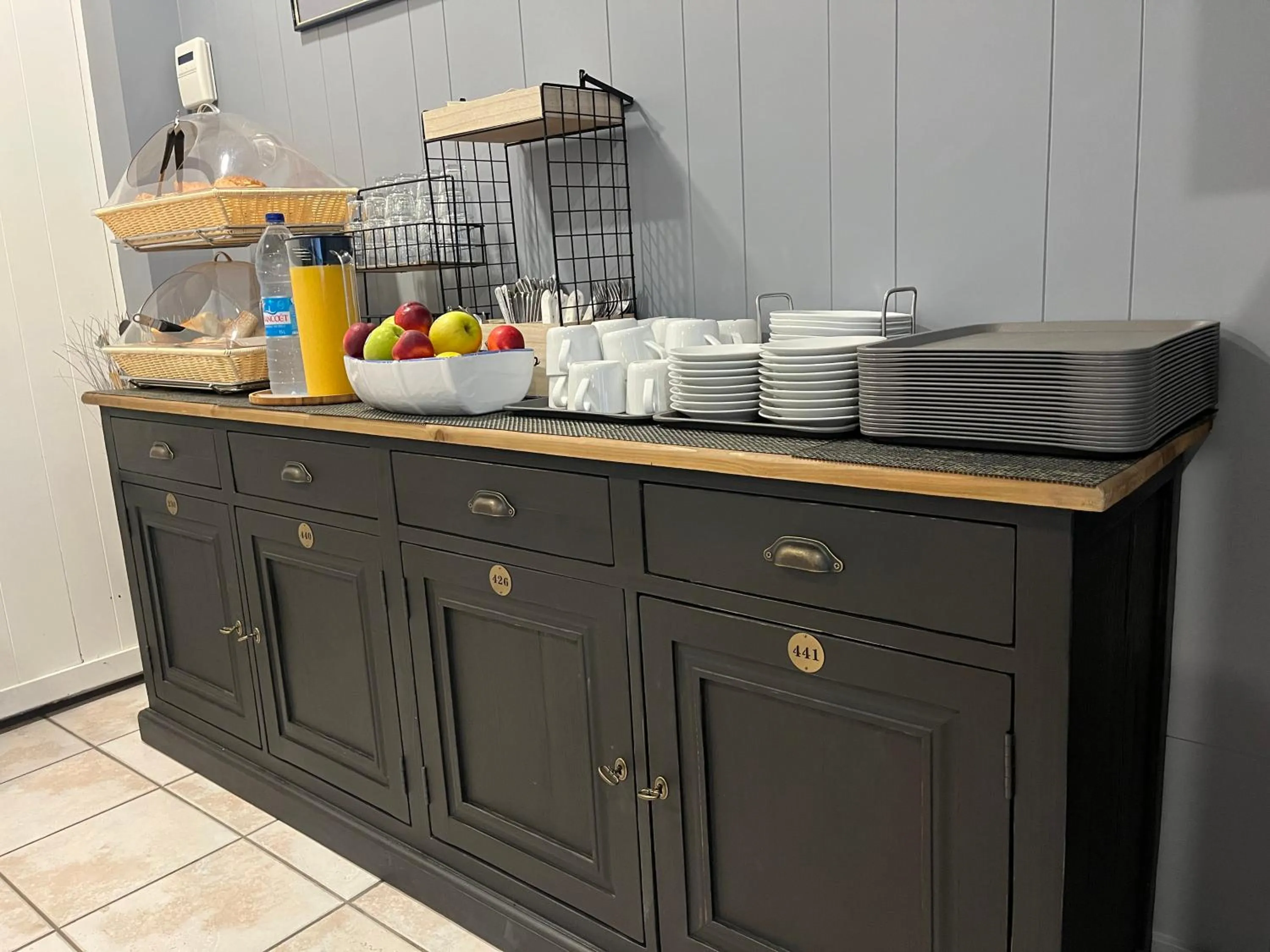 Breakfast in Hôtel Agena